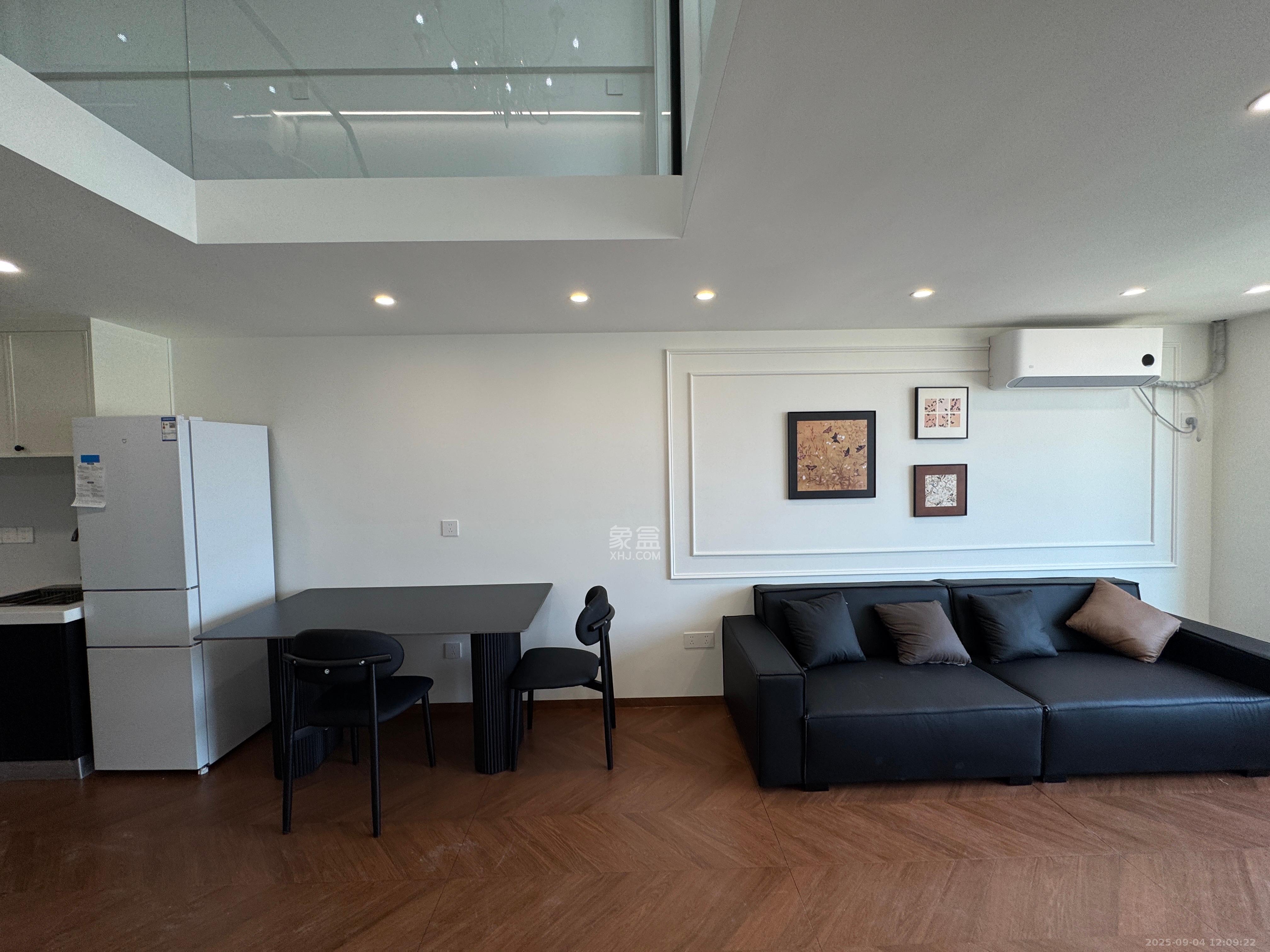 建发养云  2室1厅1卫    3000.0元/月 建发养云  2室1厅1卫    3000.0元/月室内图