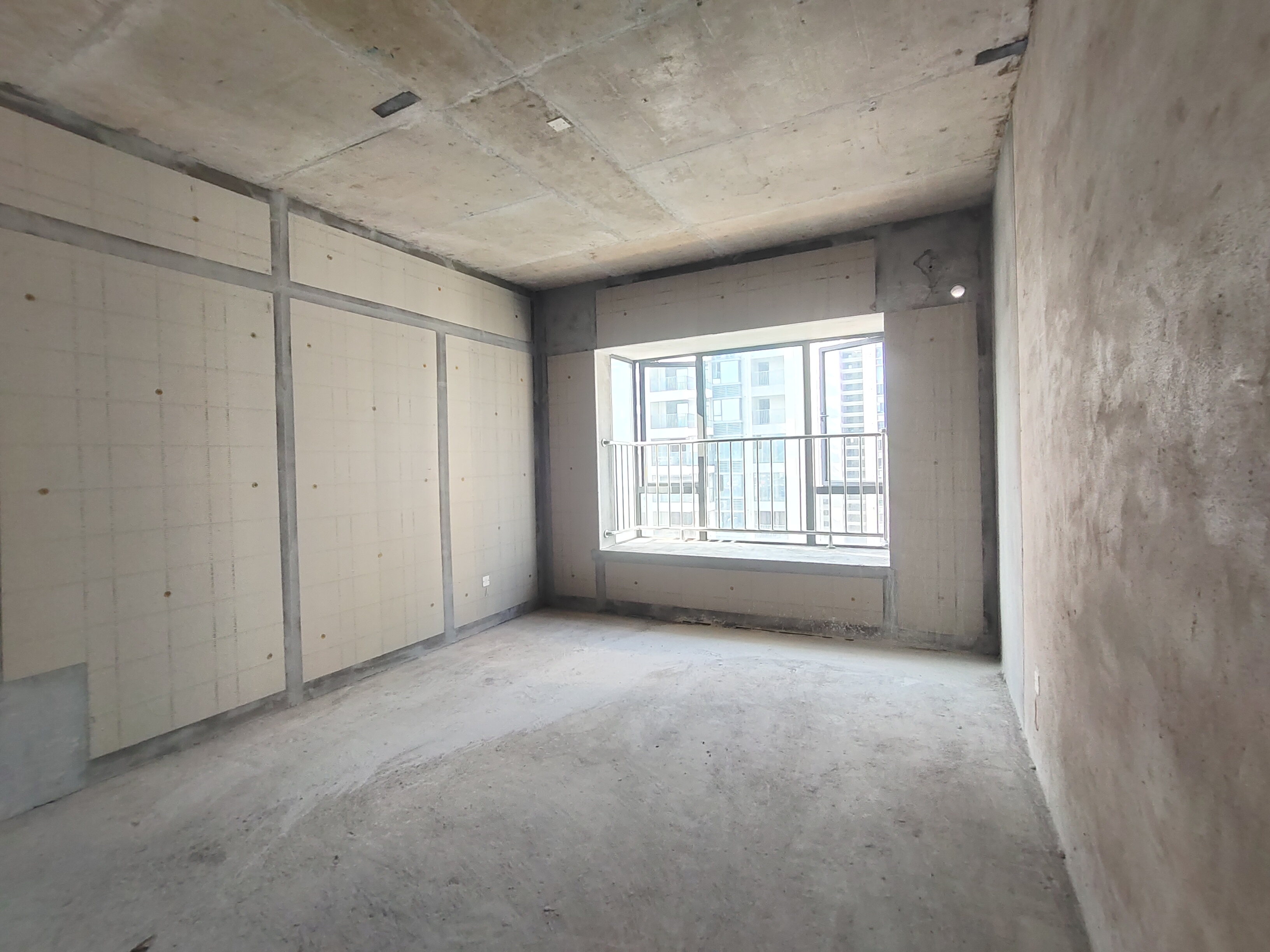 福天君庭  4室2厅3卫    142.0万 福天君庭  4室2厅3卫    142.0万客厅