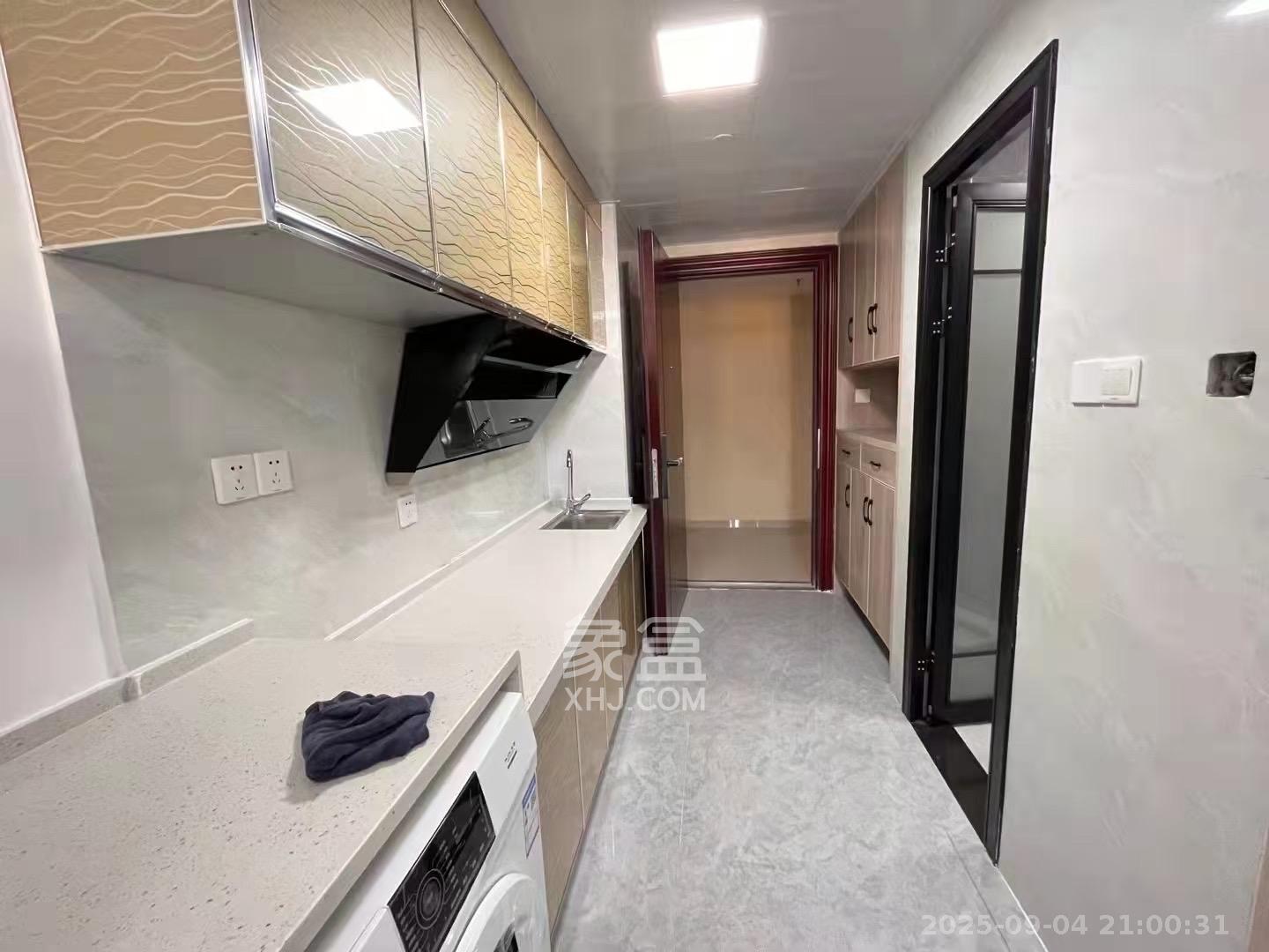 碧桂园城市之光  1室1厅1卫    2000.0元/月室内图