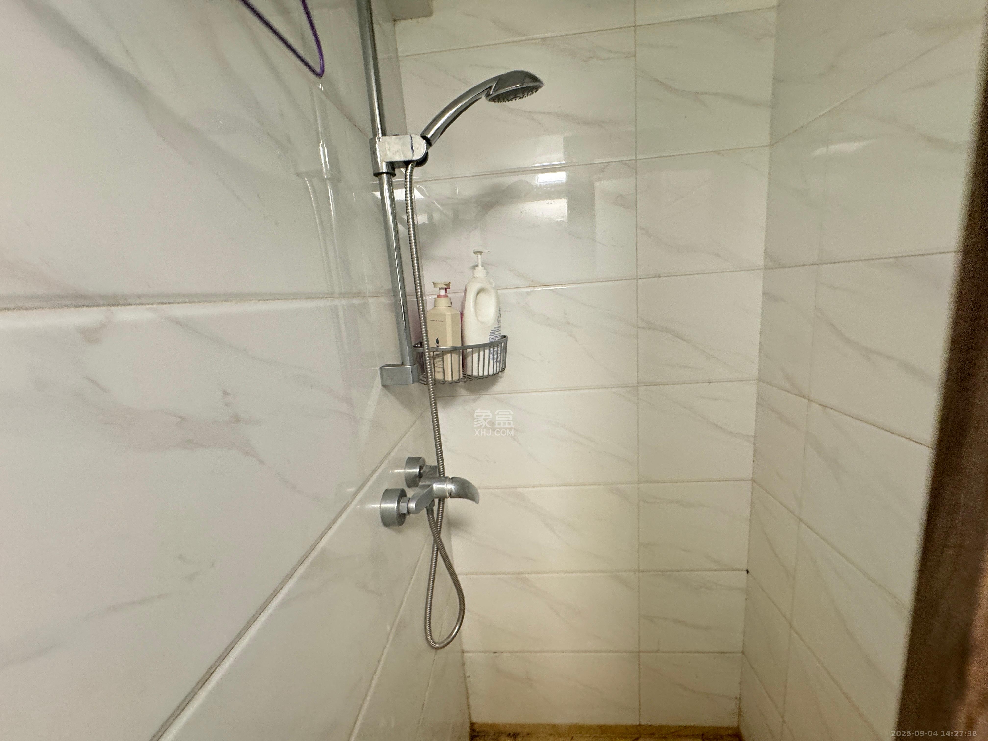 碧桂园城市之光  1室0厅0卫    1500.0元/月室内图