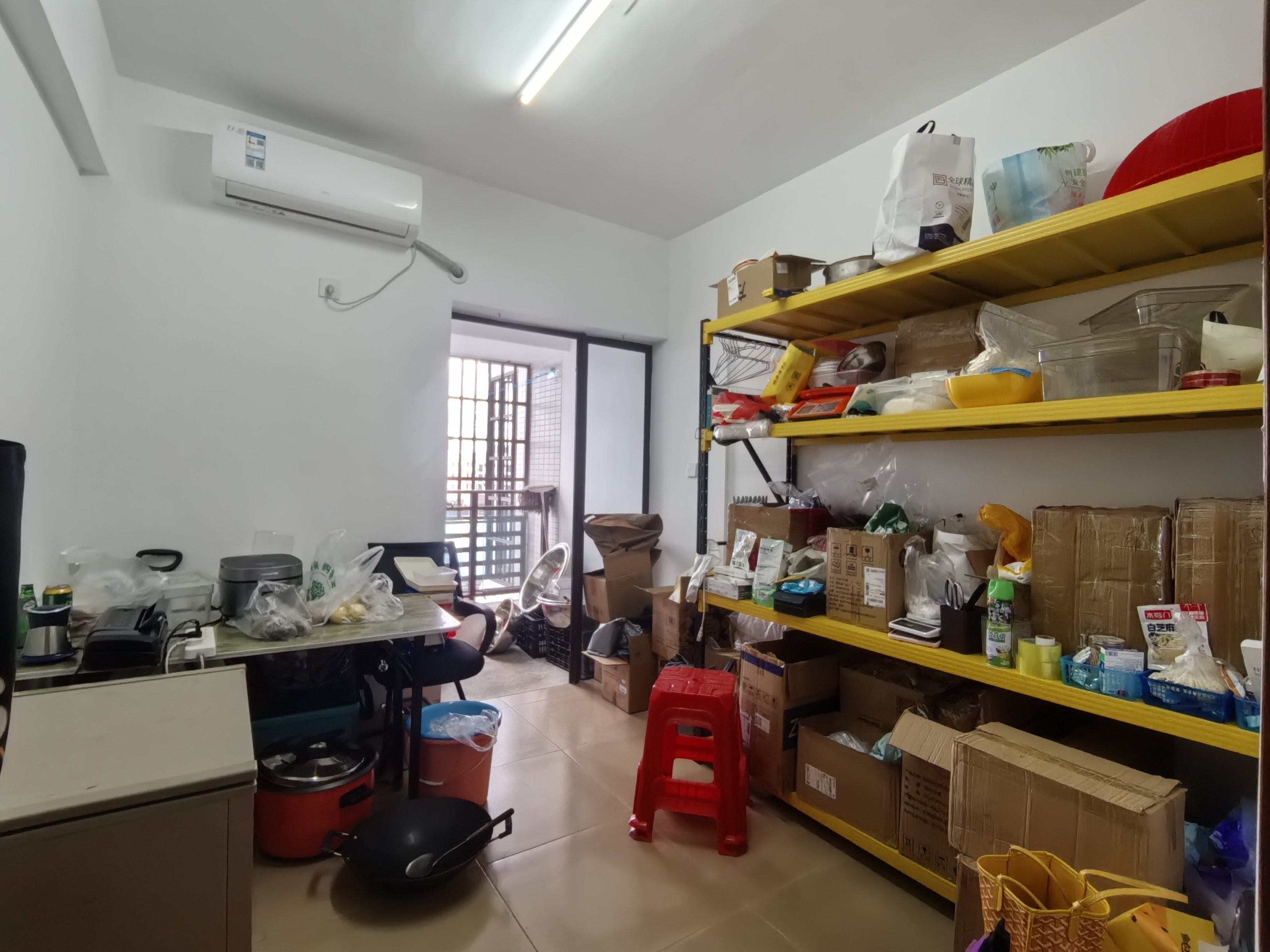 骏豪广场  2室1厅1卫   2500.00元/月室内图