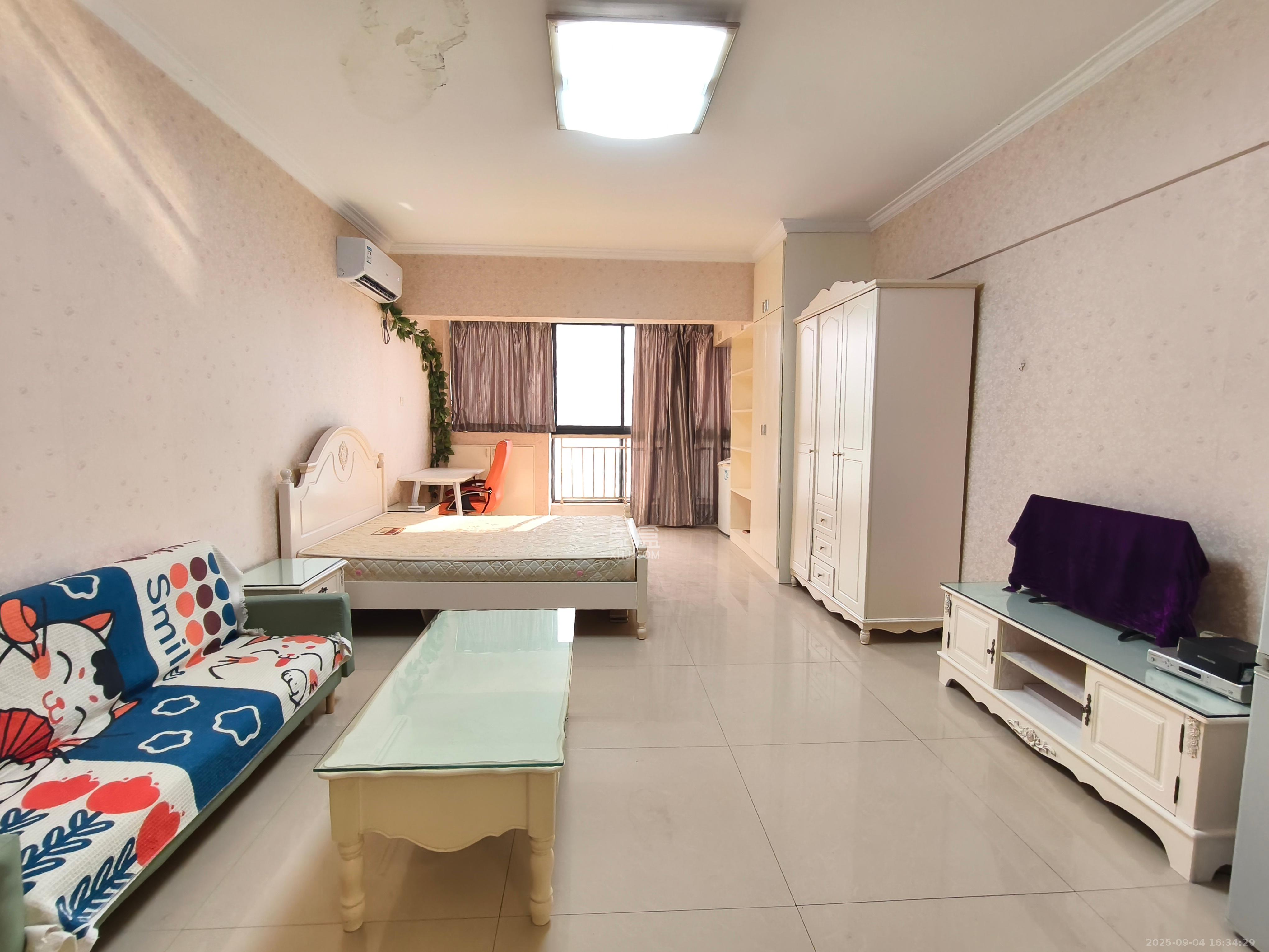 七彩丽都 1室1厅1卫 1700.0元/月 七彩丽都 1室1厅1卫 1700.0元/月室内图