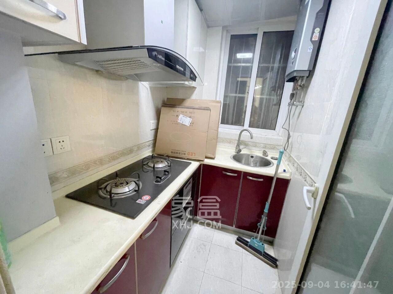 建鸿达现代公寓  2室1厅1卫   2900.00元/月室内图