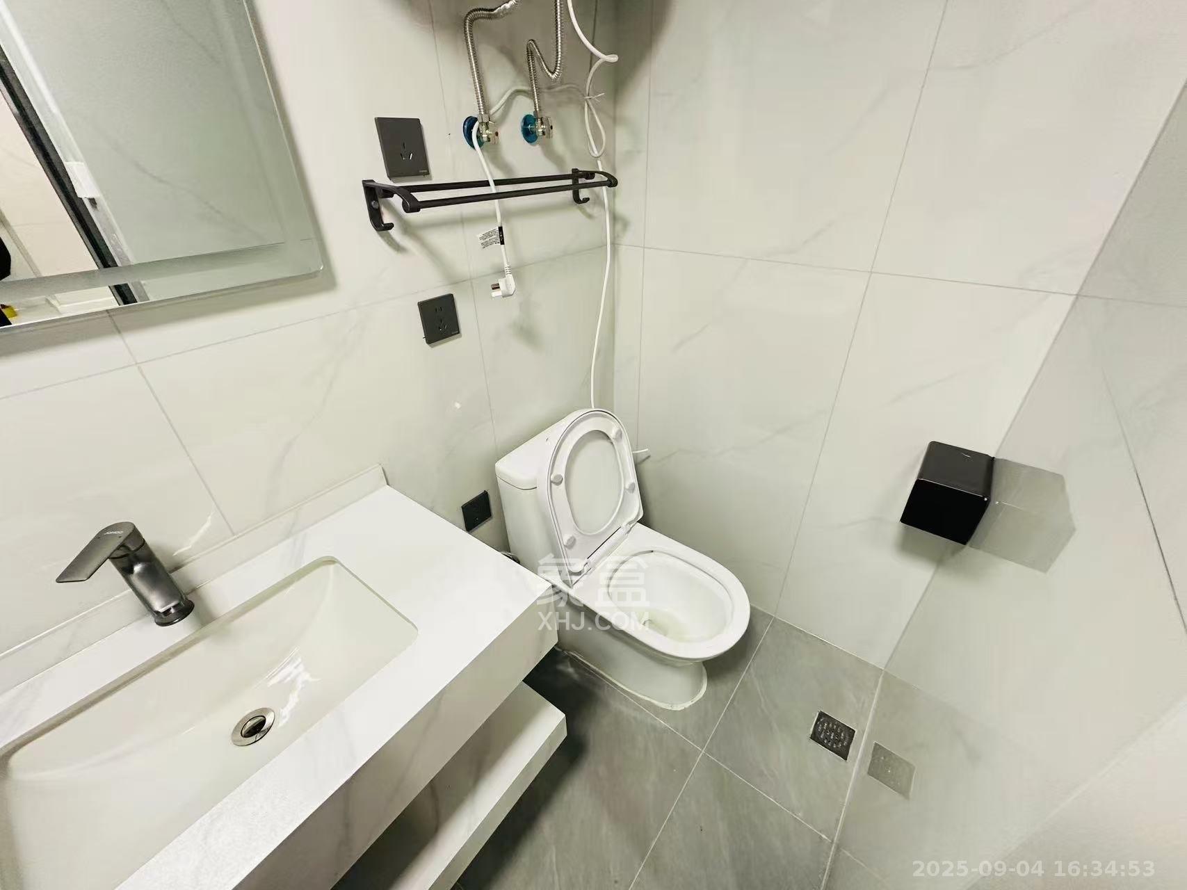 新力铂园(江山云著)  1室0厅0卫    1500.0元/月 新力铂园(江山云著)  1室0厅0卫    1500.0元/月室内图