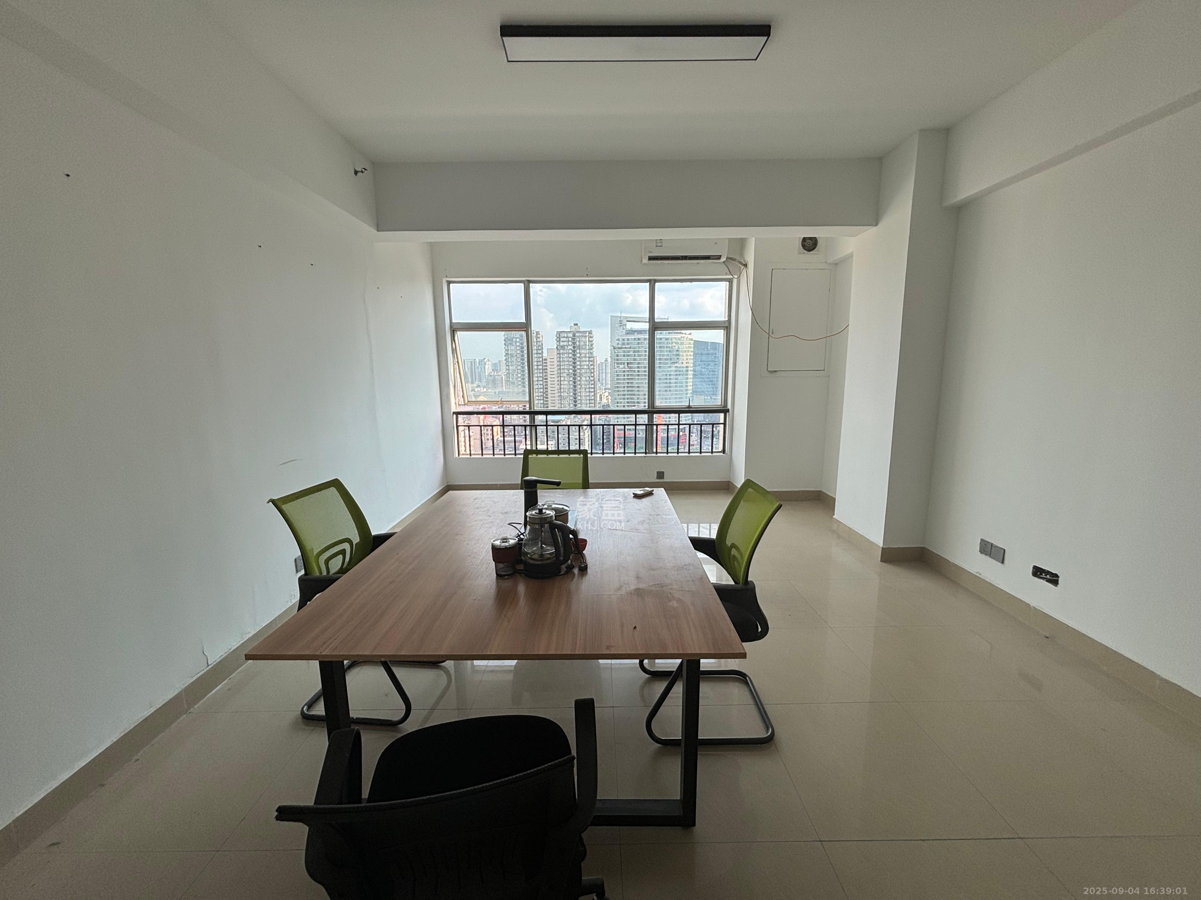 五一新干线  1室0厅0卫    2400.0元/月室内图