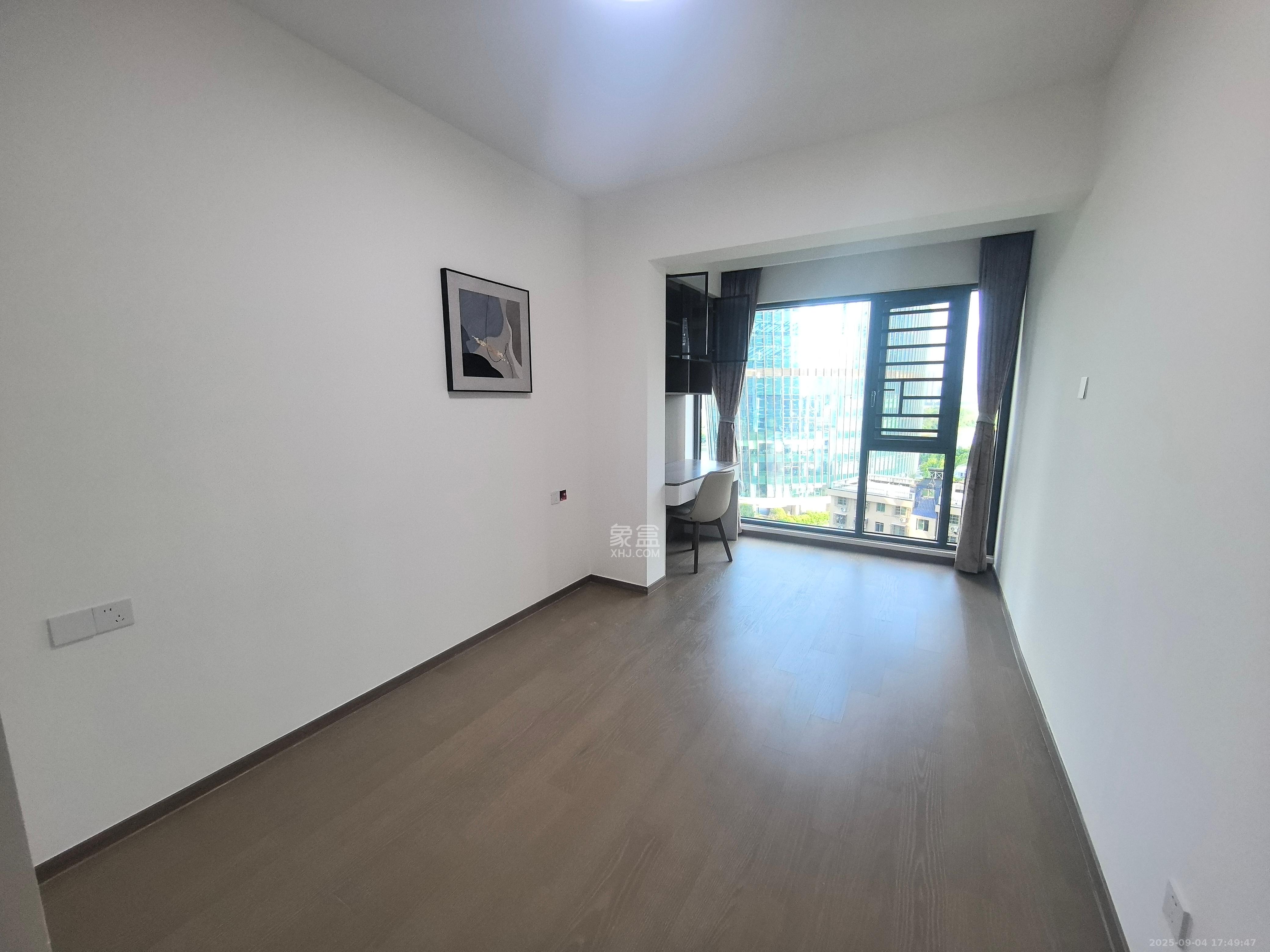 滨江府1913 4室2厅2卫 13000.0元/月 滨江府1913 4室2厅2卫 13000.0元/月室内图