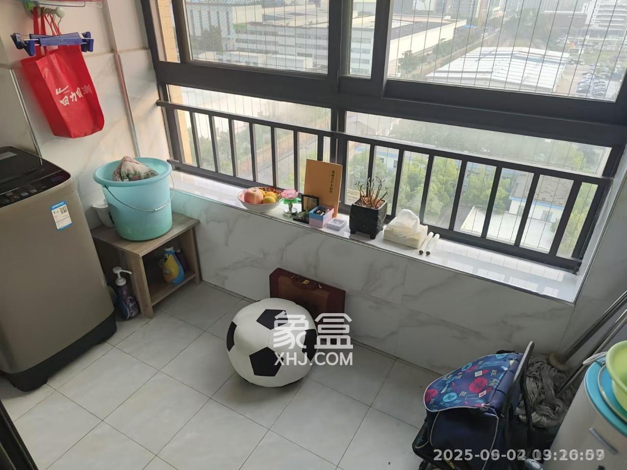 兰亭都荟（璟峰苑）  2室1厅1卫   2500.00元/月室内图