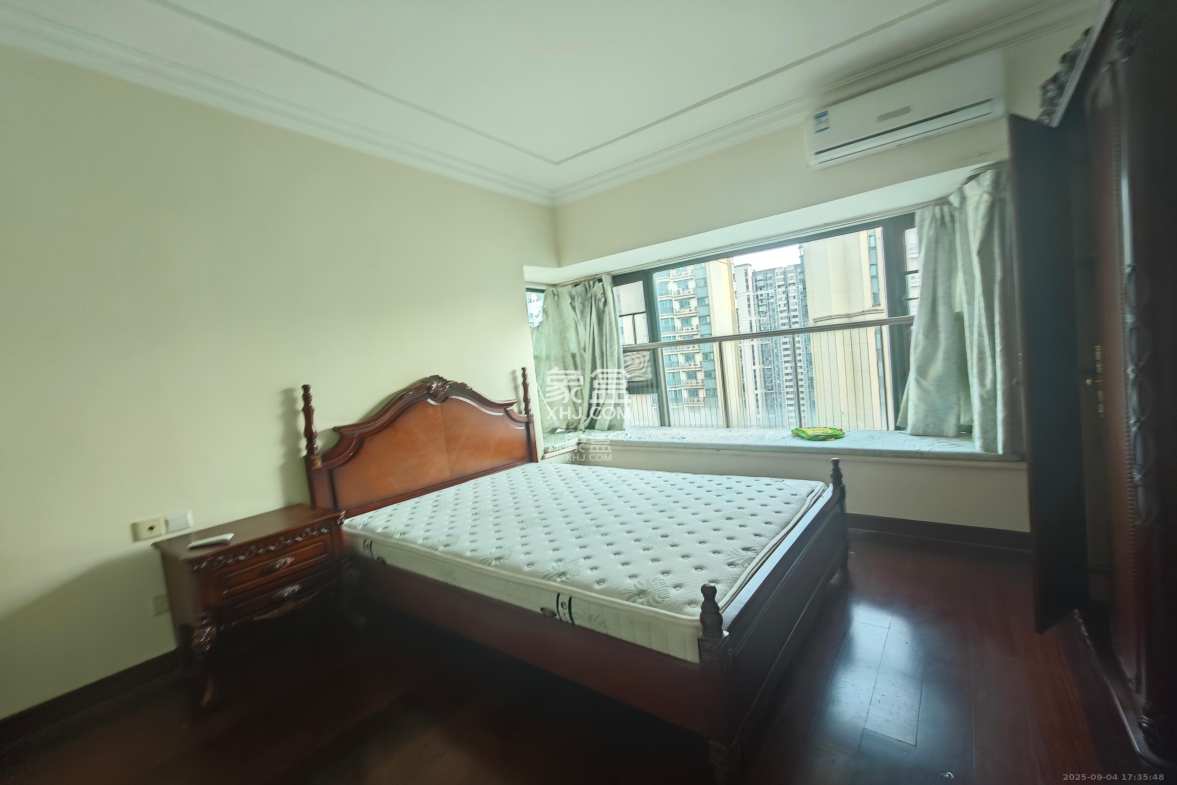 恒大翡翠华庭 3室2厅2卫 2400.0元/月 恒大翡翠华庭 3室2厅2卫 2400.0元/月室内图