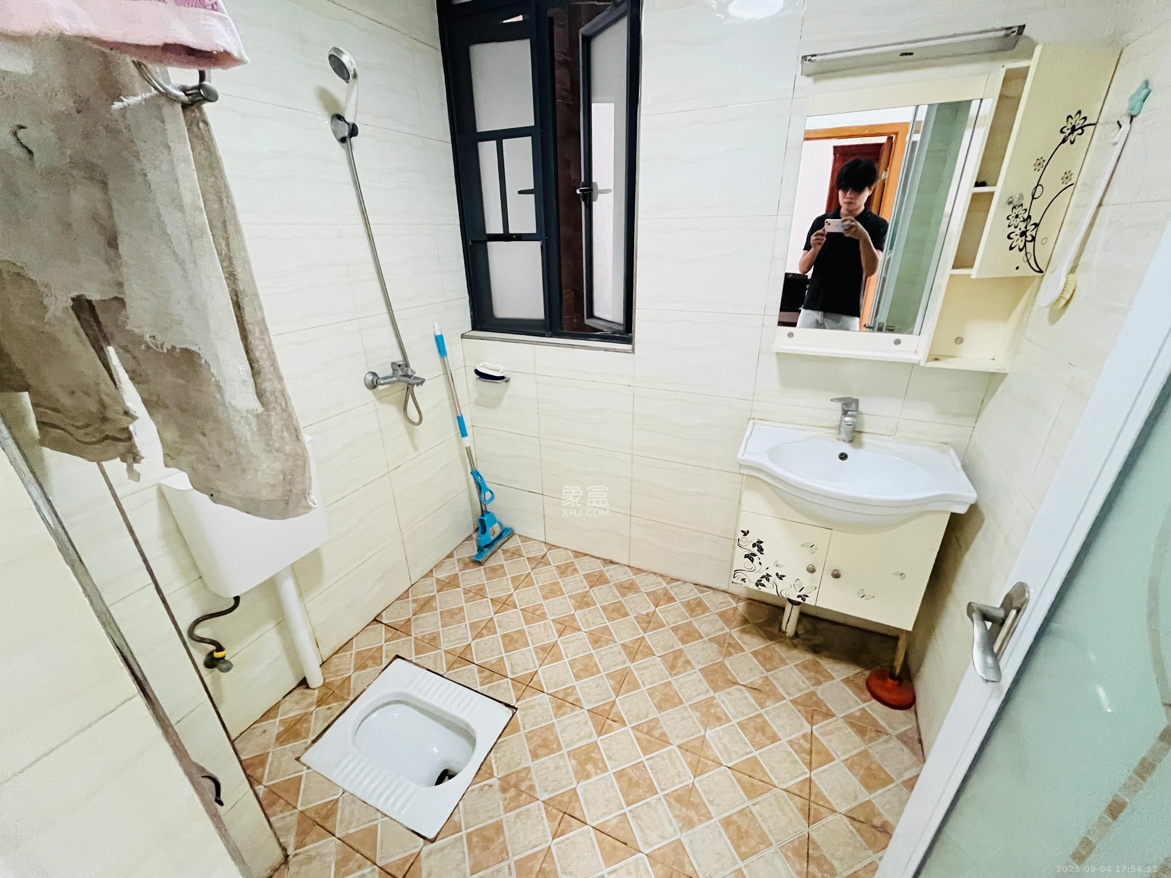 建发汇金国际 2室1厅1卫 2600.0元/月 建发汇金国际 2室1厅1卫 2600.0元/月室内图