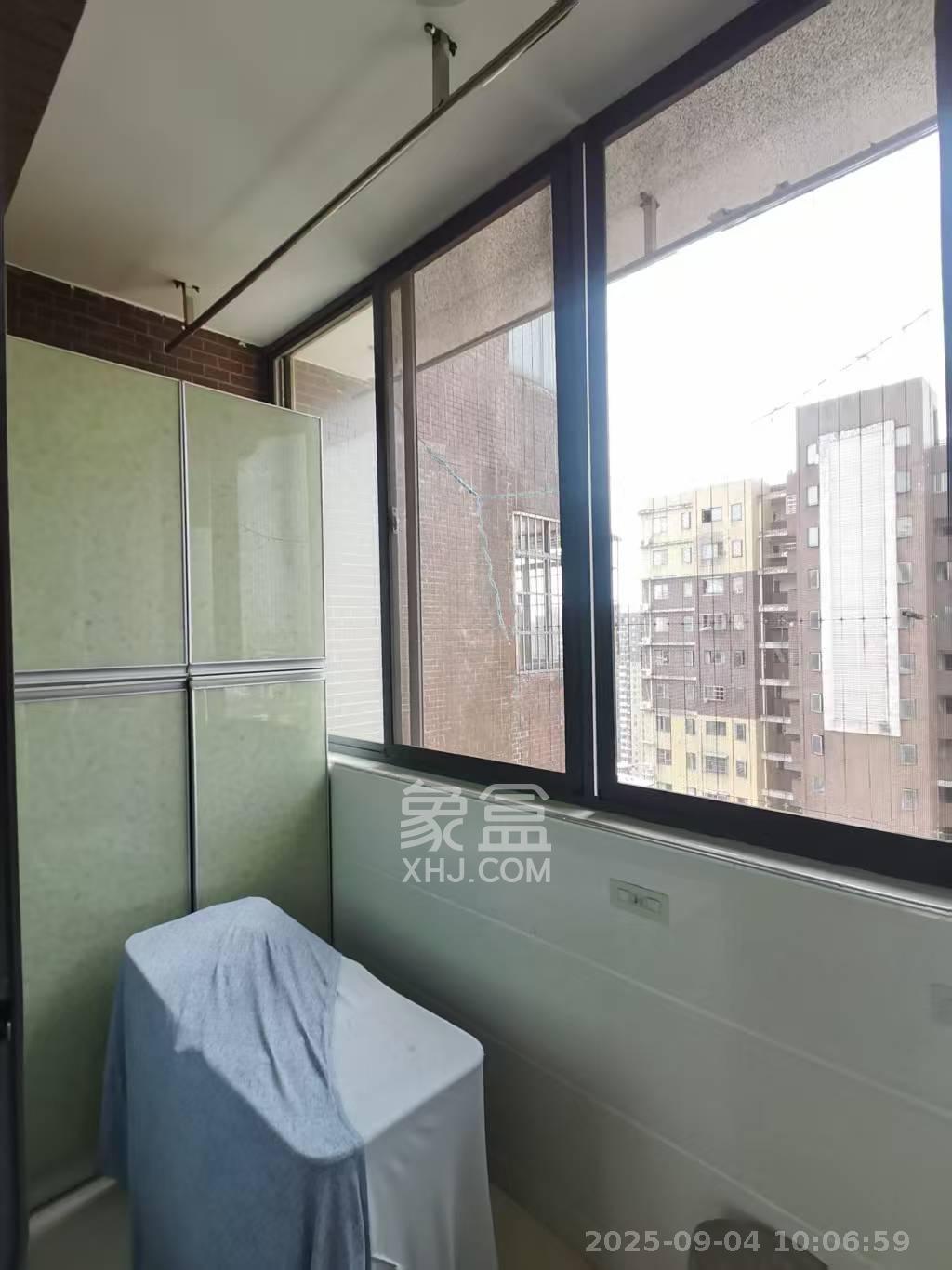 中国铁建国际城一期 3室2厅1卫 1600.0元/月 中国铁建国际城一期 3室2厅1卫 1600.0元/月室内图