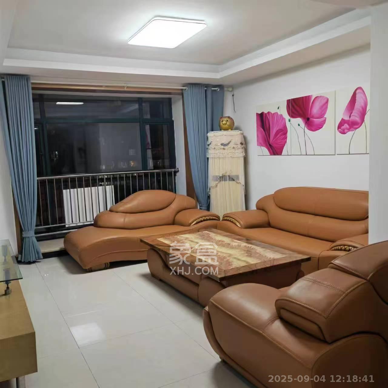 华天LOHO小镇  3室2厅2卫   1800.00元/月室内图