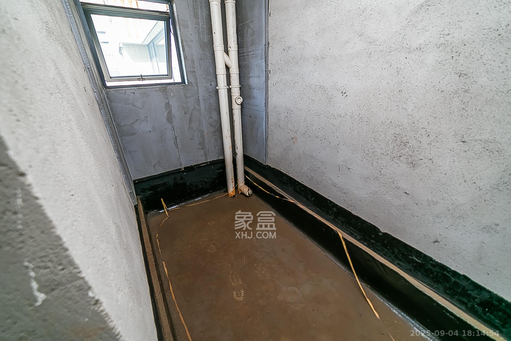 天鸿天府(天鸿中央大院)  3室2厅2卫    104.9万 天鸿天府(天鸿中央大院)  3室2厅2卫    104.9万卫生间