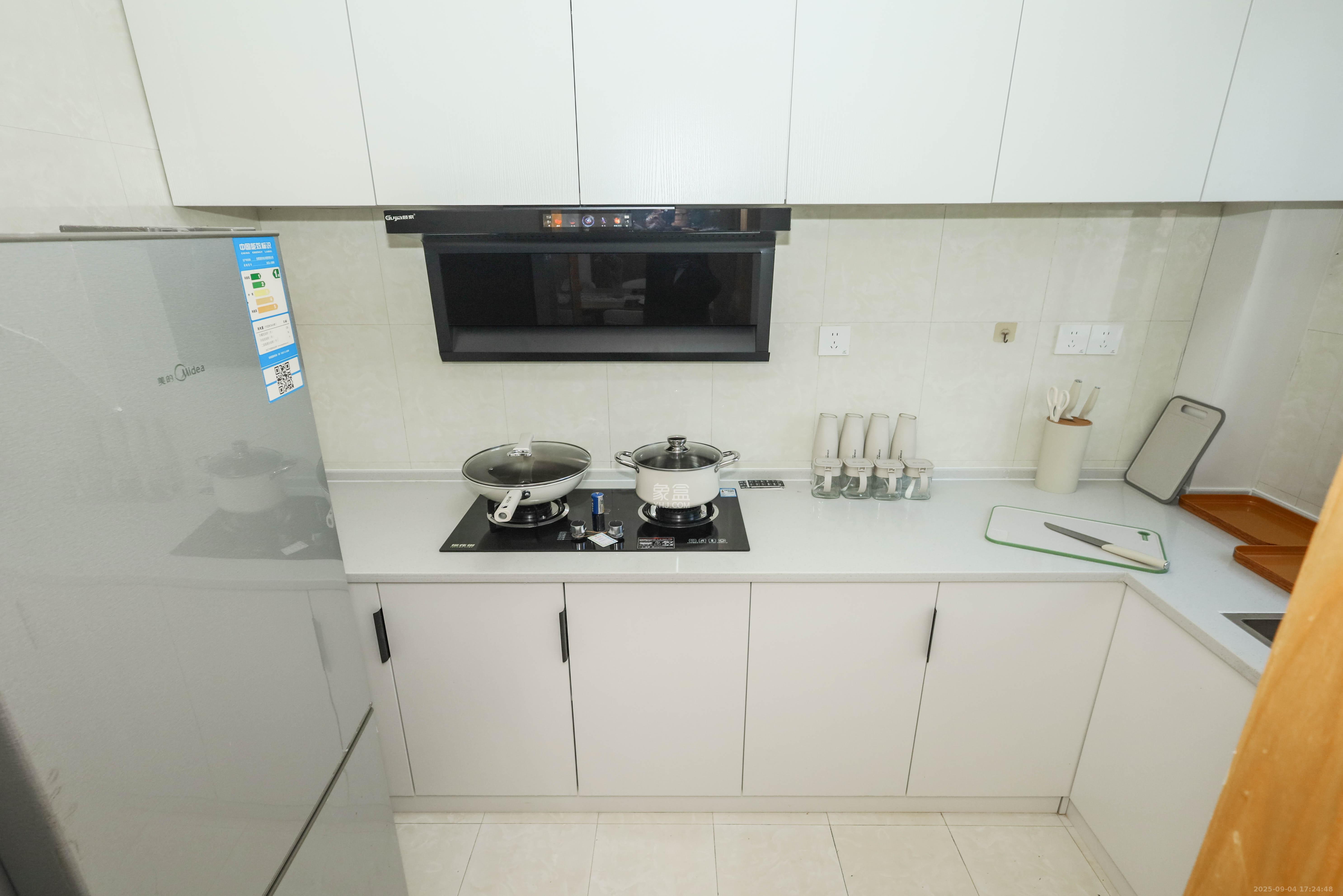 保利麓谷林语A区  3室2厅1卫    78.0万厨房