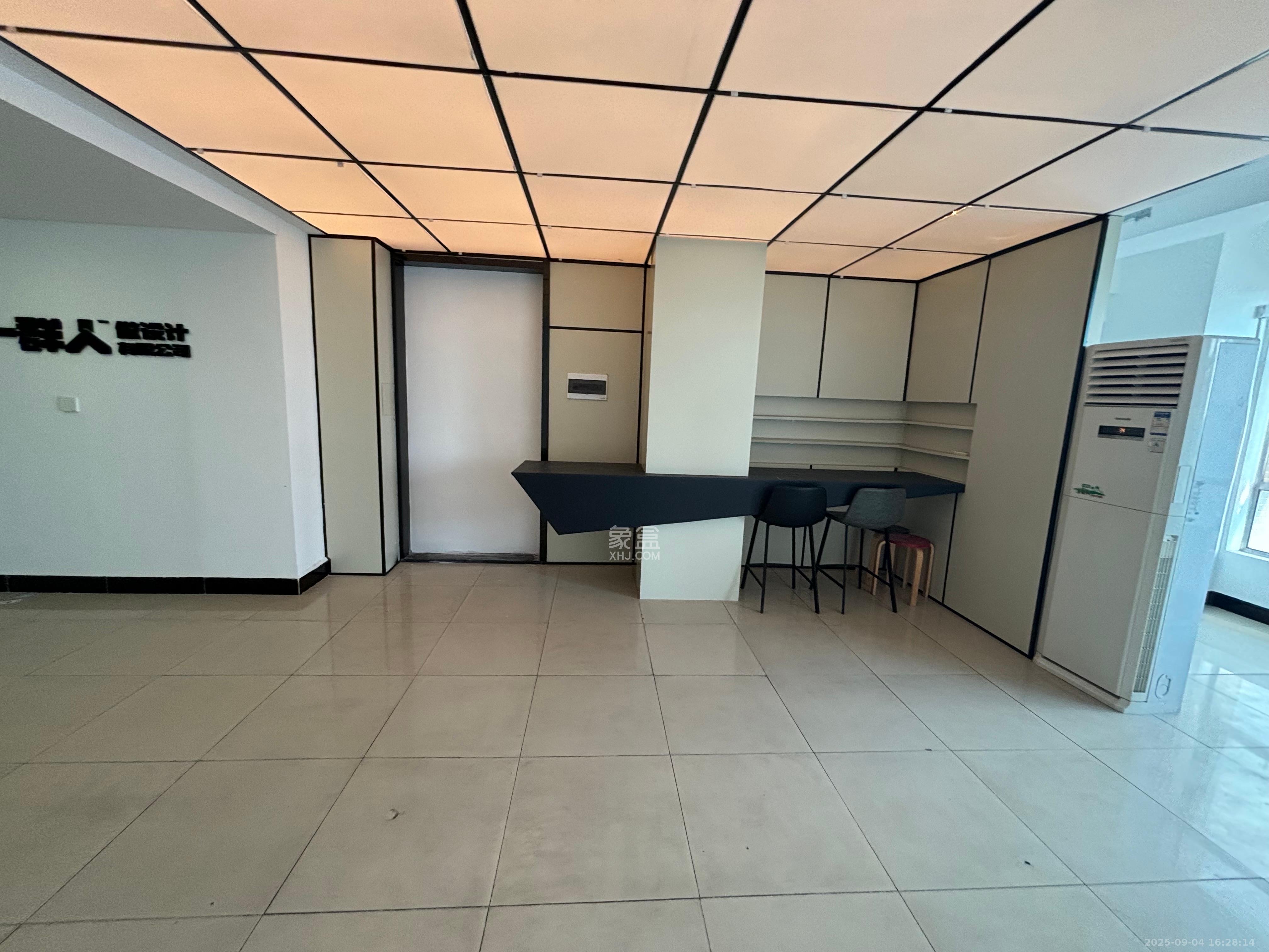 五一新干线 1室0厅0卫 2800.0元/月 五一新干线 1室0厅0卫 2800.0元/月室内图