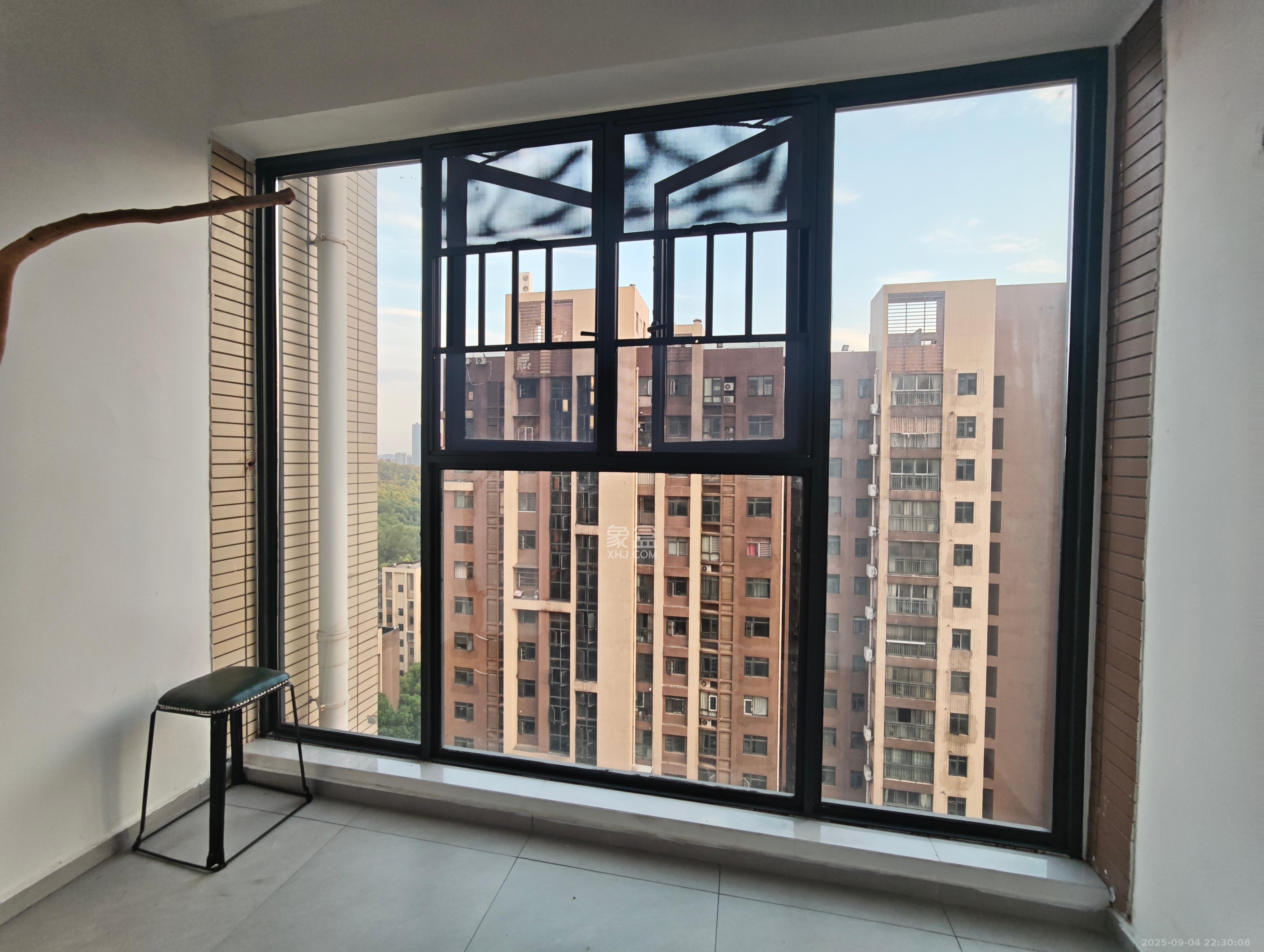 美利新世界  4室2厅2卫    3000.0元/月 美利新世界  4室2厅2卫    3000.0元/月室内图