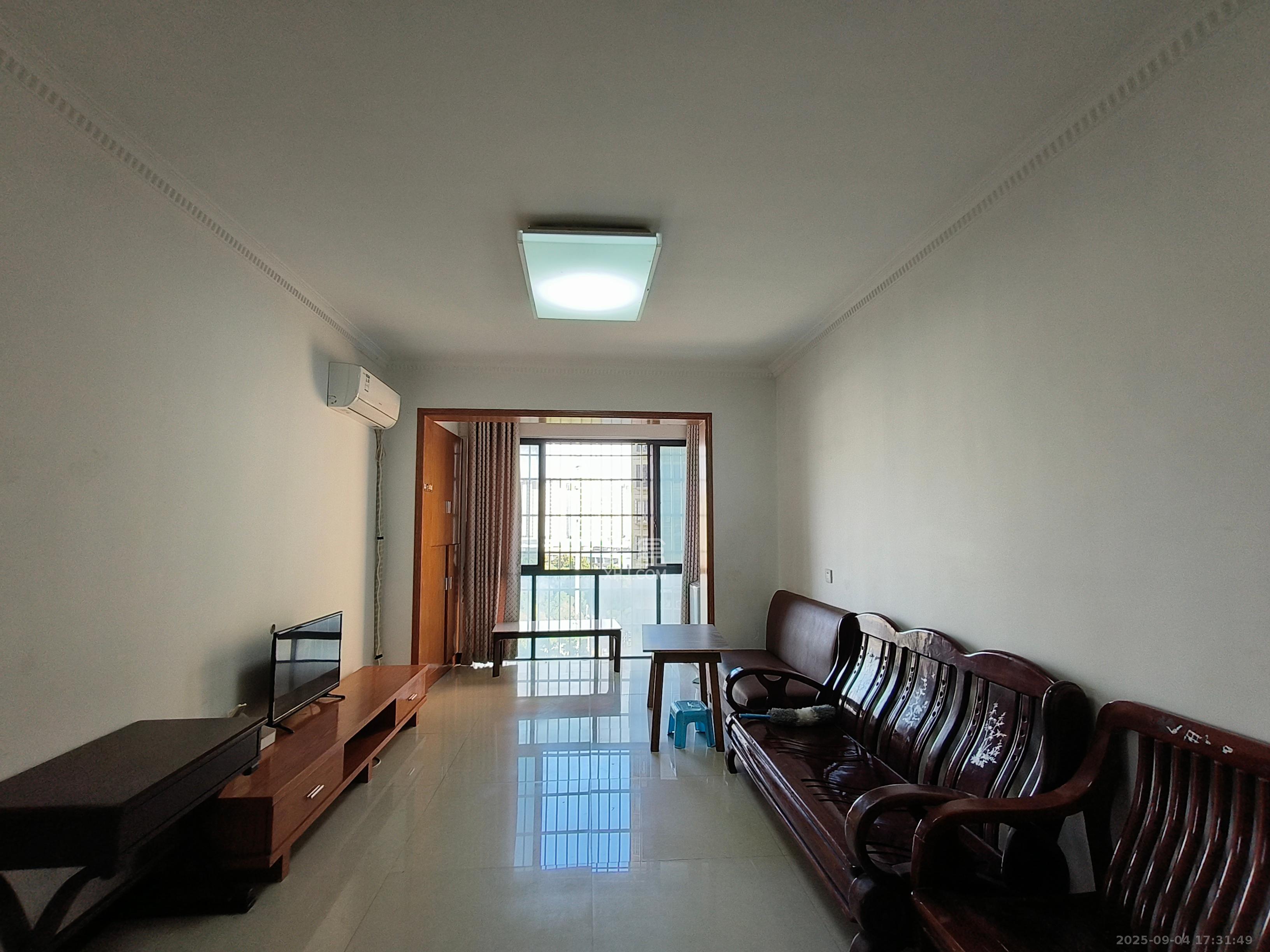 光明城市(星辰青年城) 2室2厅1卫 1600.0元/月 光明城市(星辰青年城) 2室2厅1卫 1600.0元/月室内图