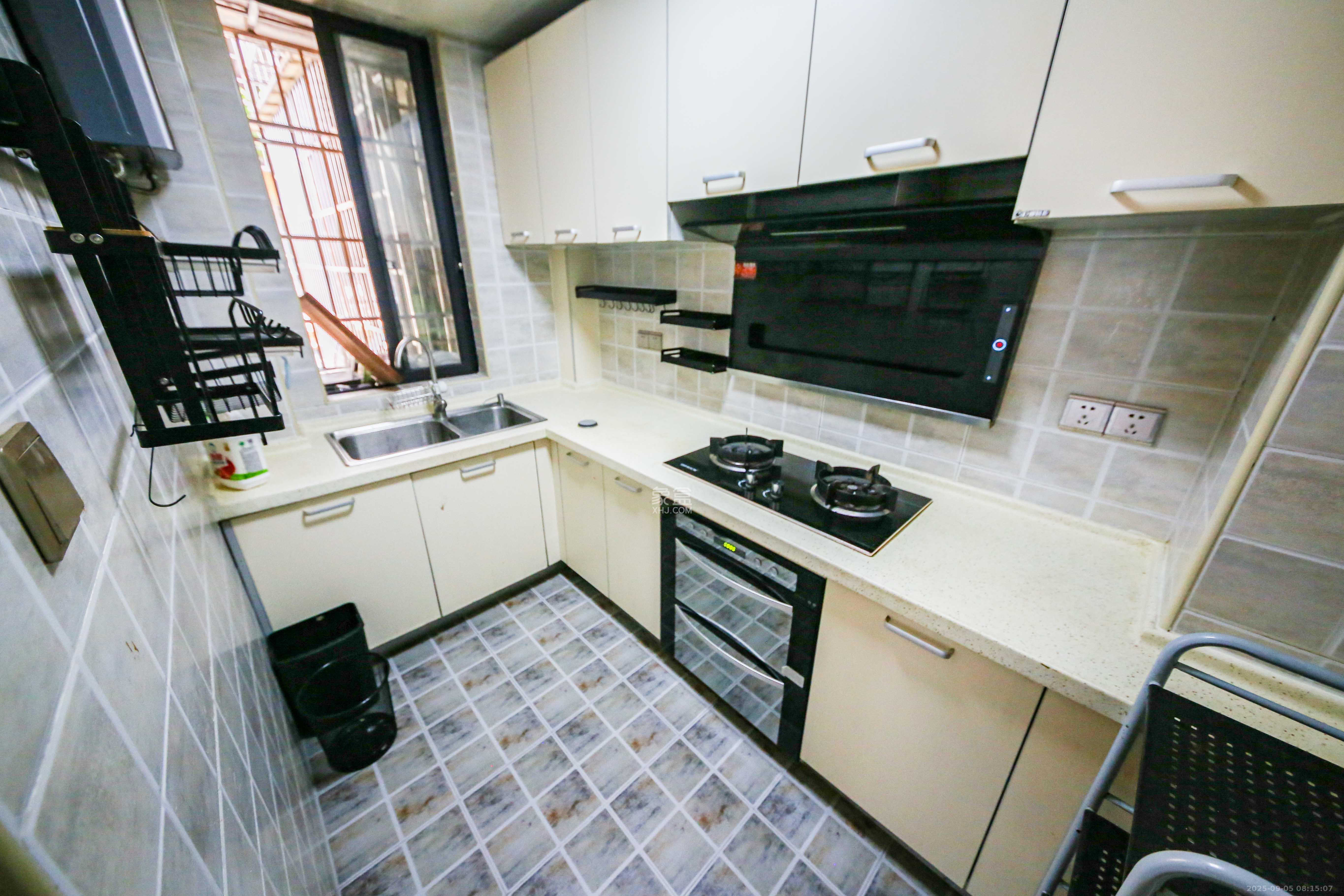 康斯丹郡（融程领秀佳园）  1室2厅1卫    68.0万厨房