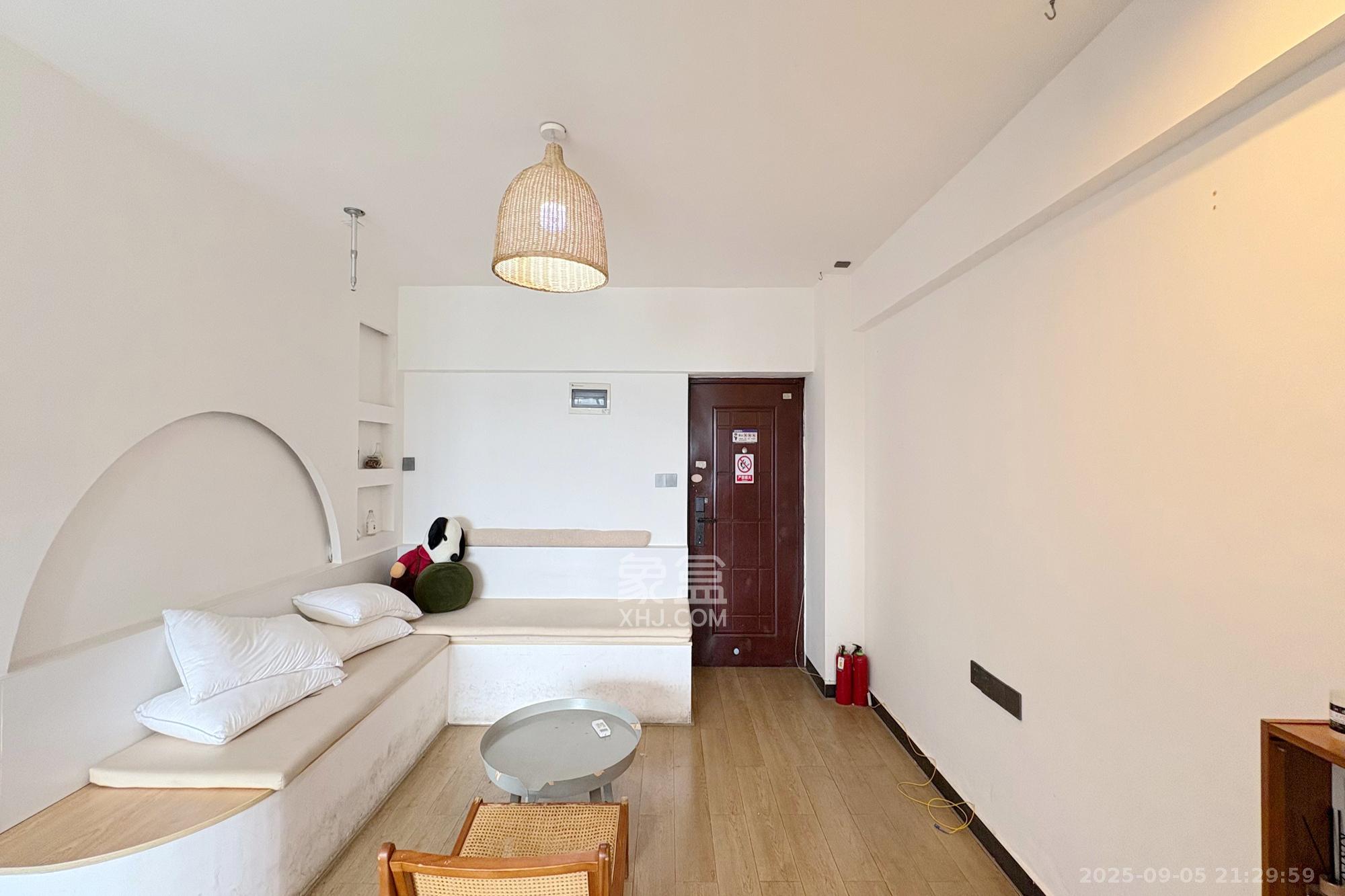 印象天心 1室1厅1卫 41.0万 印象天心 1室1厅1卫 41.0万客厅