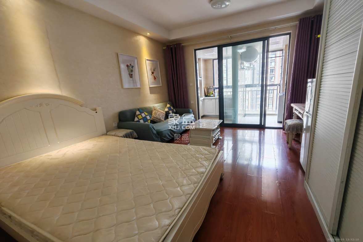 中欣楚天雅郡  1室1厅1卫    1200.0元/月 中欣楚天雅郡  1室1厅1卫    1200.0元/月室内图