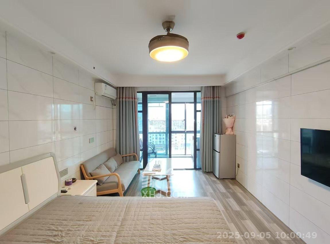 鹏程府 1室1厅1卫 1800.0元/月 鹏程府 1室1厅1卫 1800.0元/月室内图