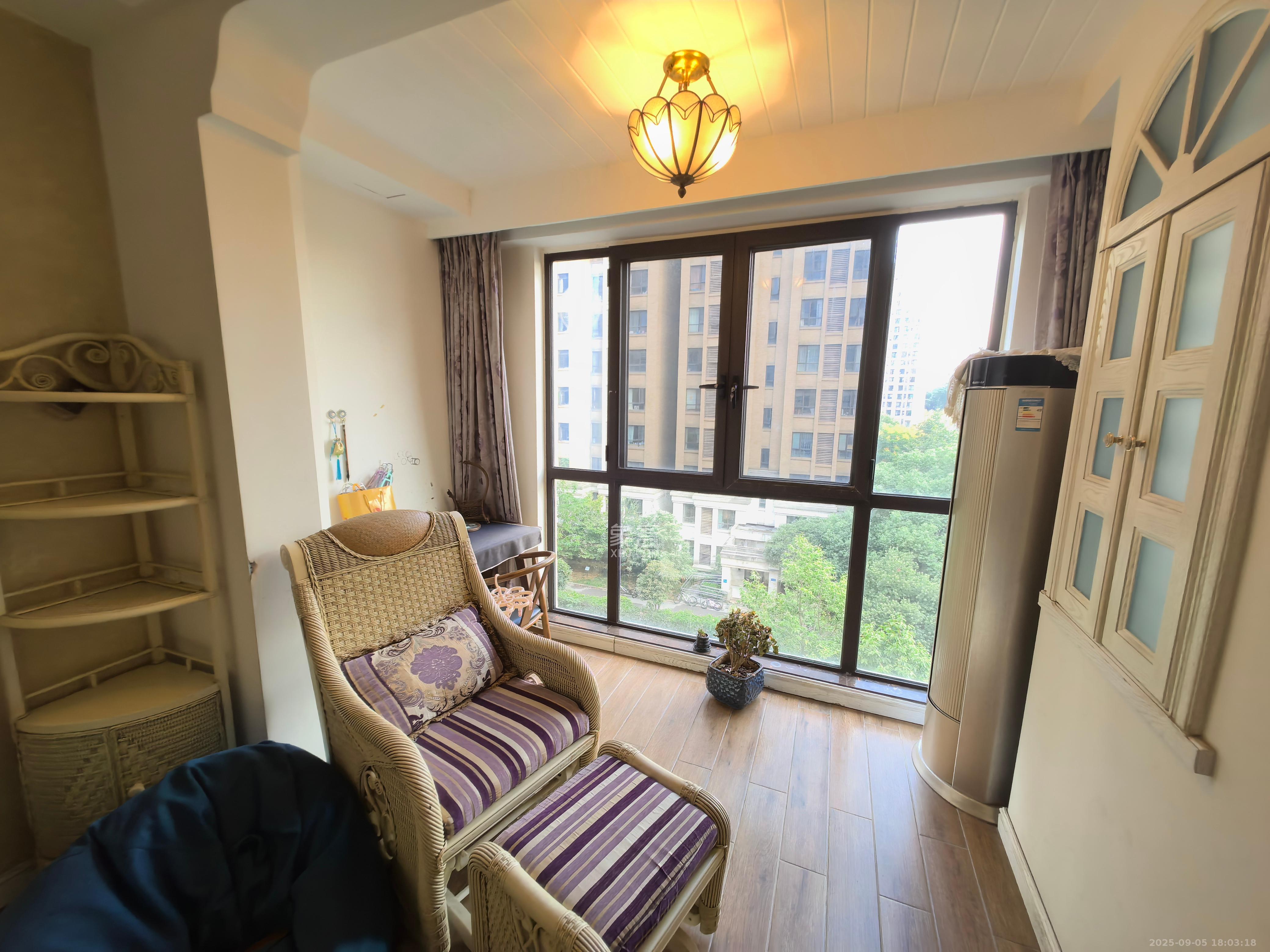 奥林匹克花园贡院一期  3室2厅1卫    2600.0元/月 奥林匹克花园贡院一期  3室2厅1卫    2600.0元/月室内图