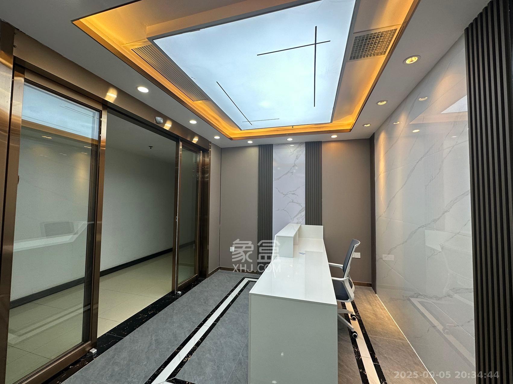 铭诚摩根  4室1厅0卫    8400.0元/月室内图