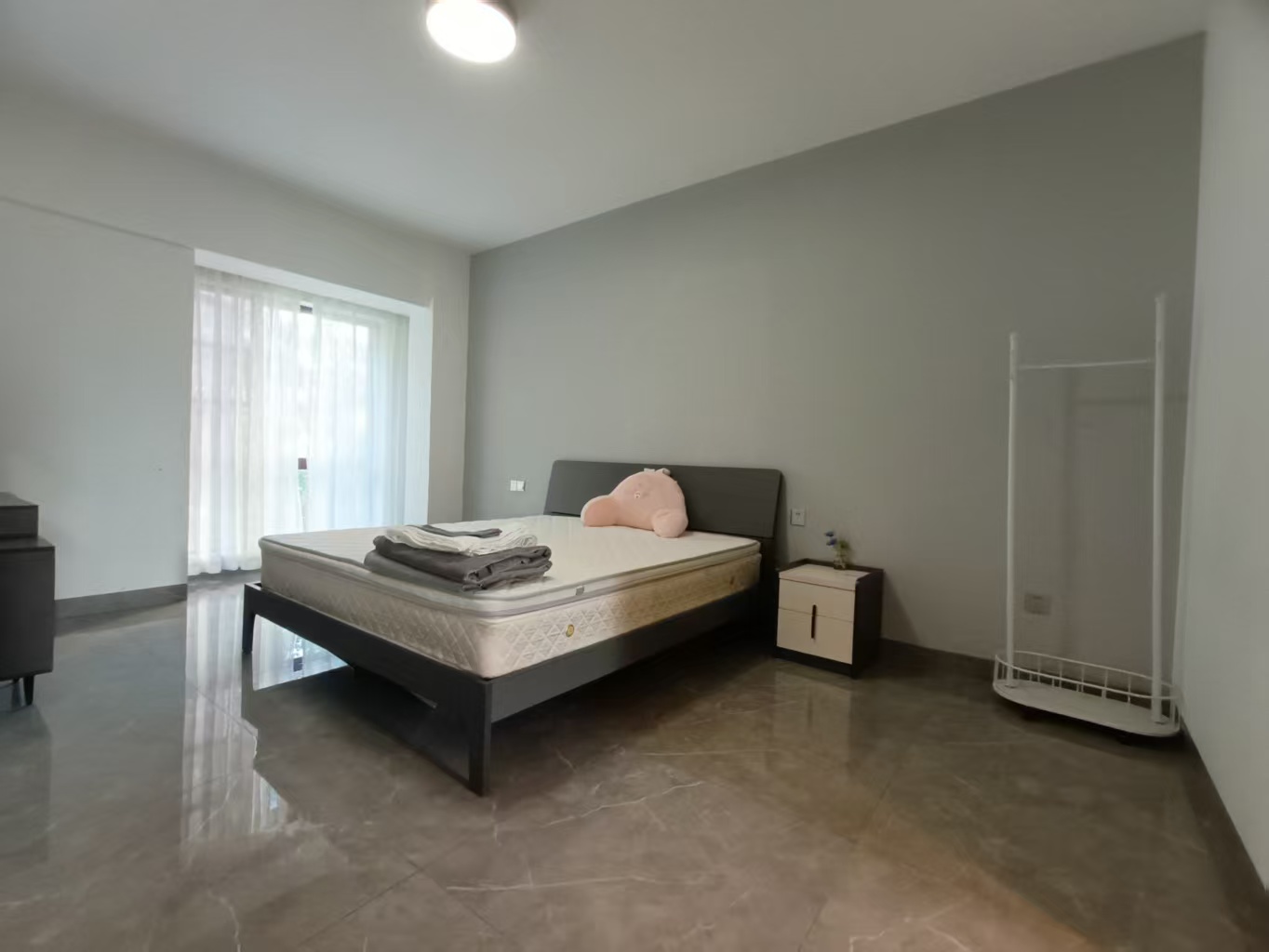 滨海豪庭 3室2厅2卫 5300.0元/月 滨海豪庭 3室2厅2卫 5300.0元/月室内图