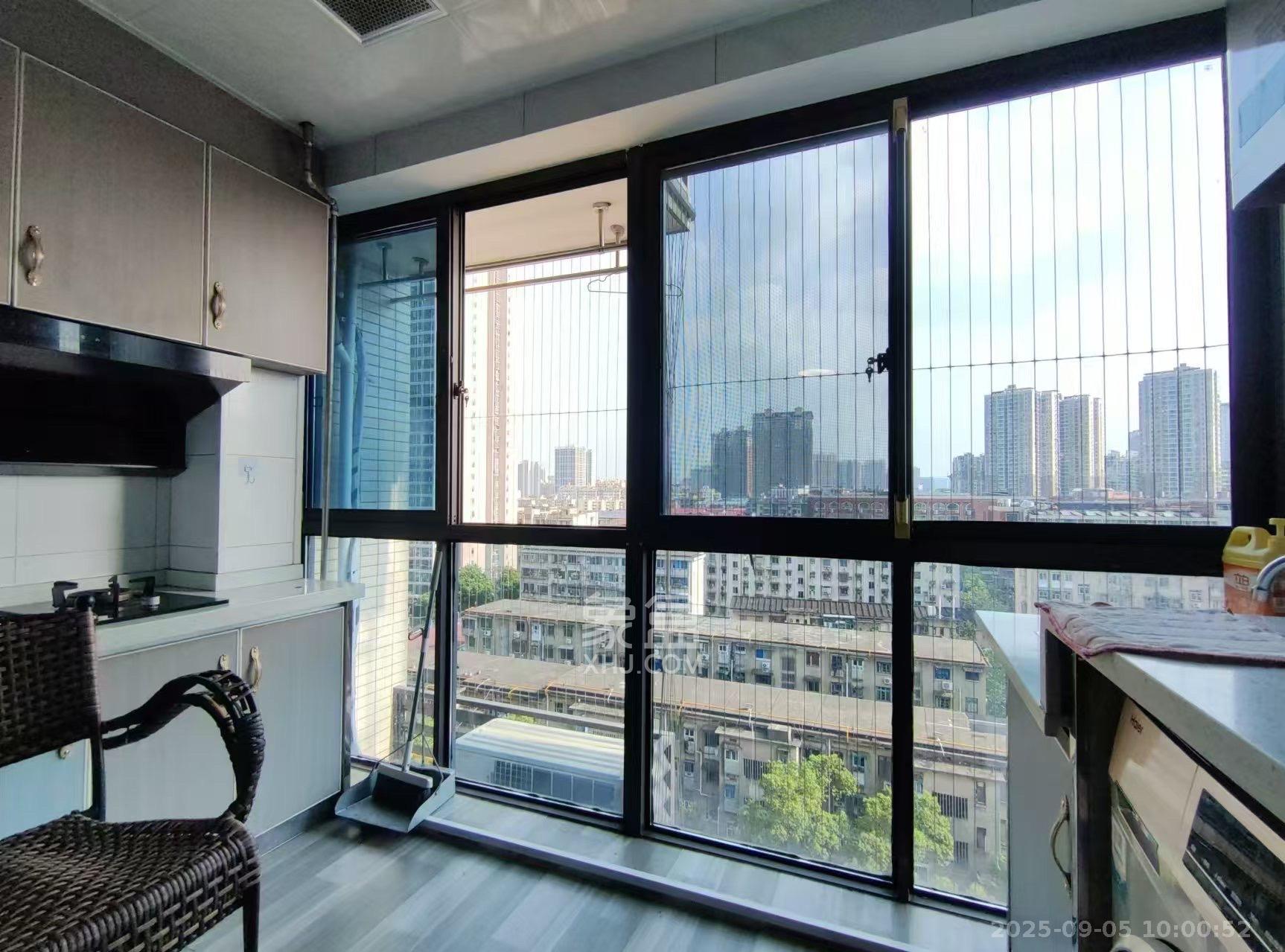 鹏程府 1室1厅1卫 1800.0元/月 鹏程府 1室1厅1卫 1800.0元/月室内图