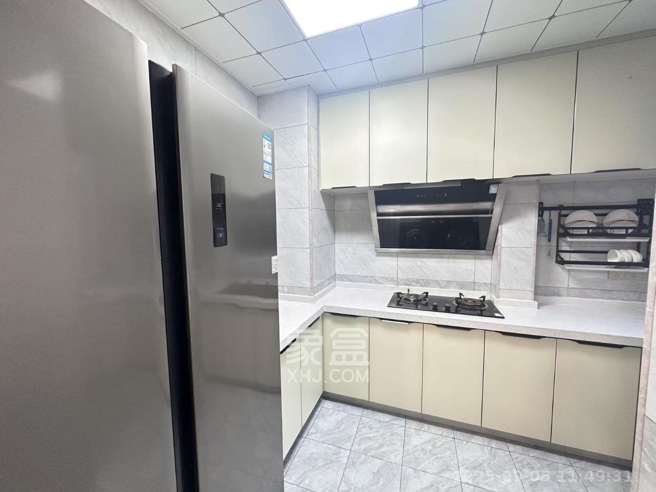 金水湾  2室2厅1卫    32.8万客厅