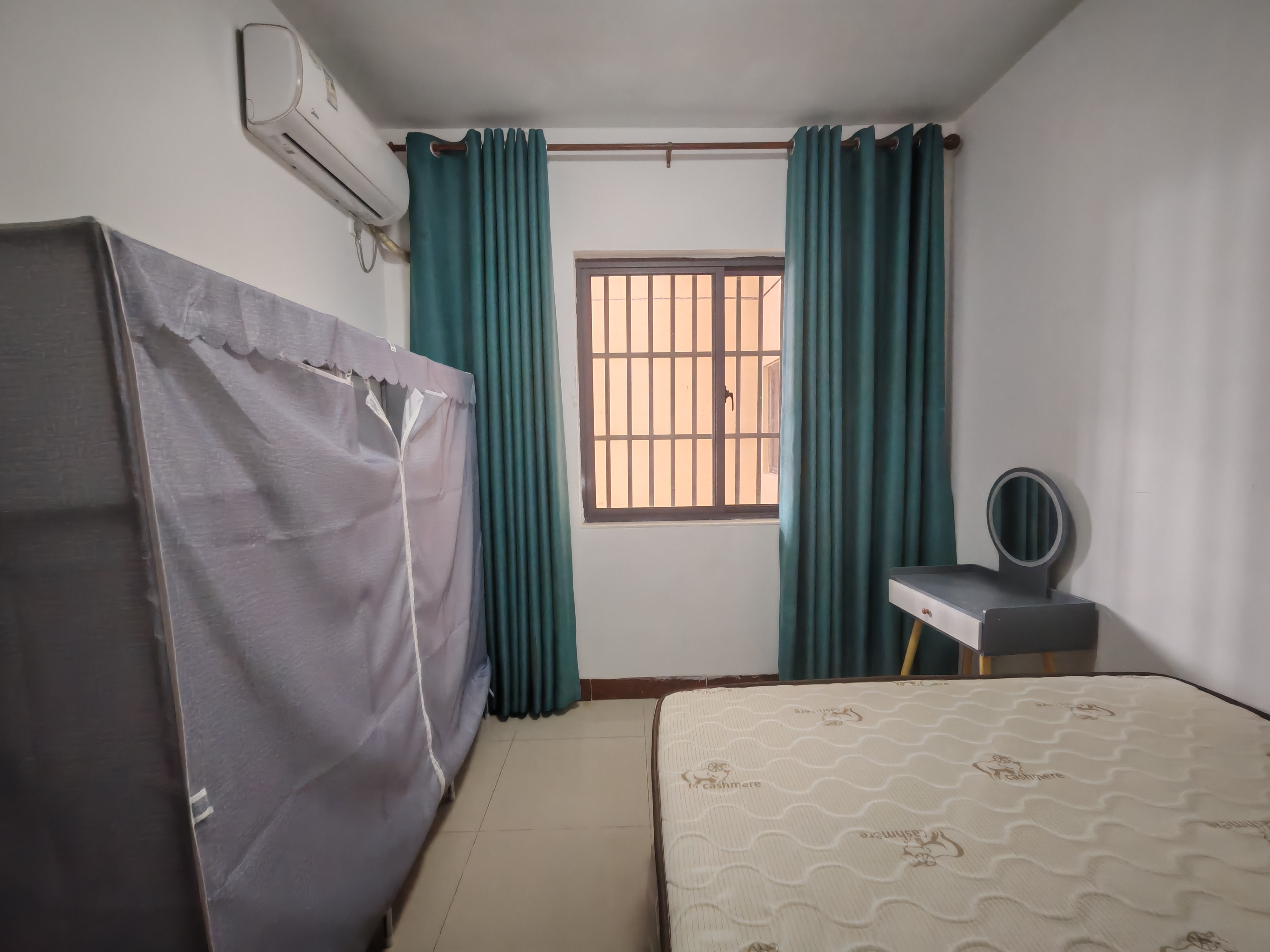 美舍嘉苑一期  4室2厅2卫    2800.0元/月室内图