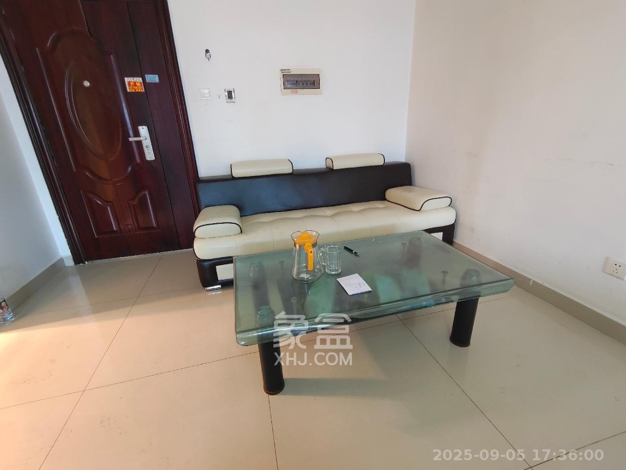 少帅府 1室1厅1卫 1800.0元/月 少帅府 1室1厅1卫 1800.0元/月室内图