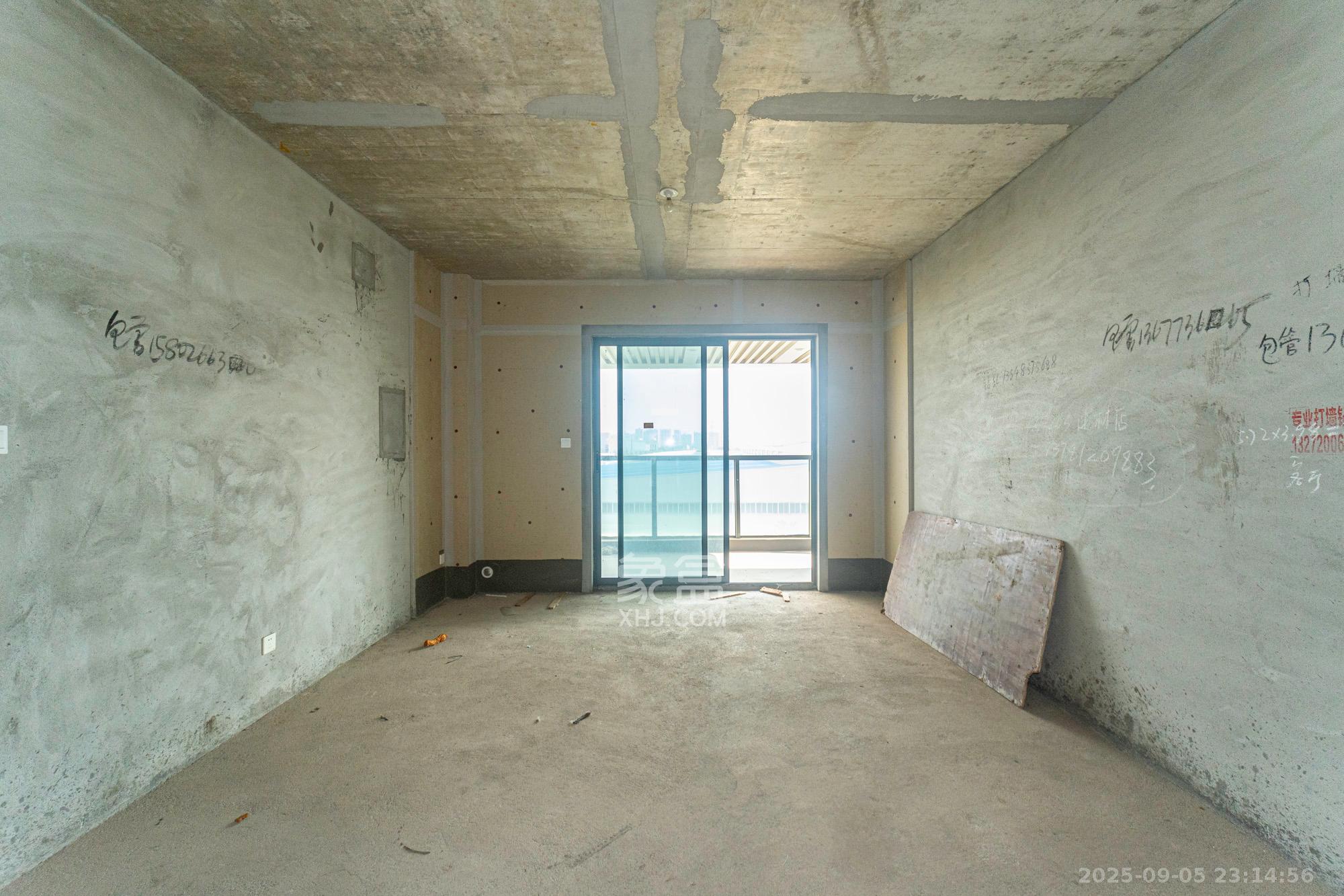 福天星中心(福天星雅苑)  4室2厅2卫    148.0万 福天星中心(福天星雅苑)  4室2厅2卫    148.0万