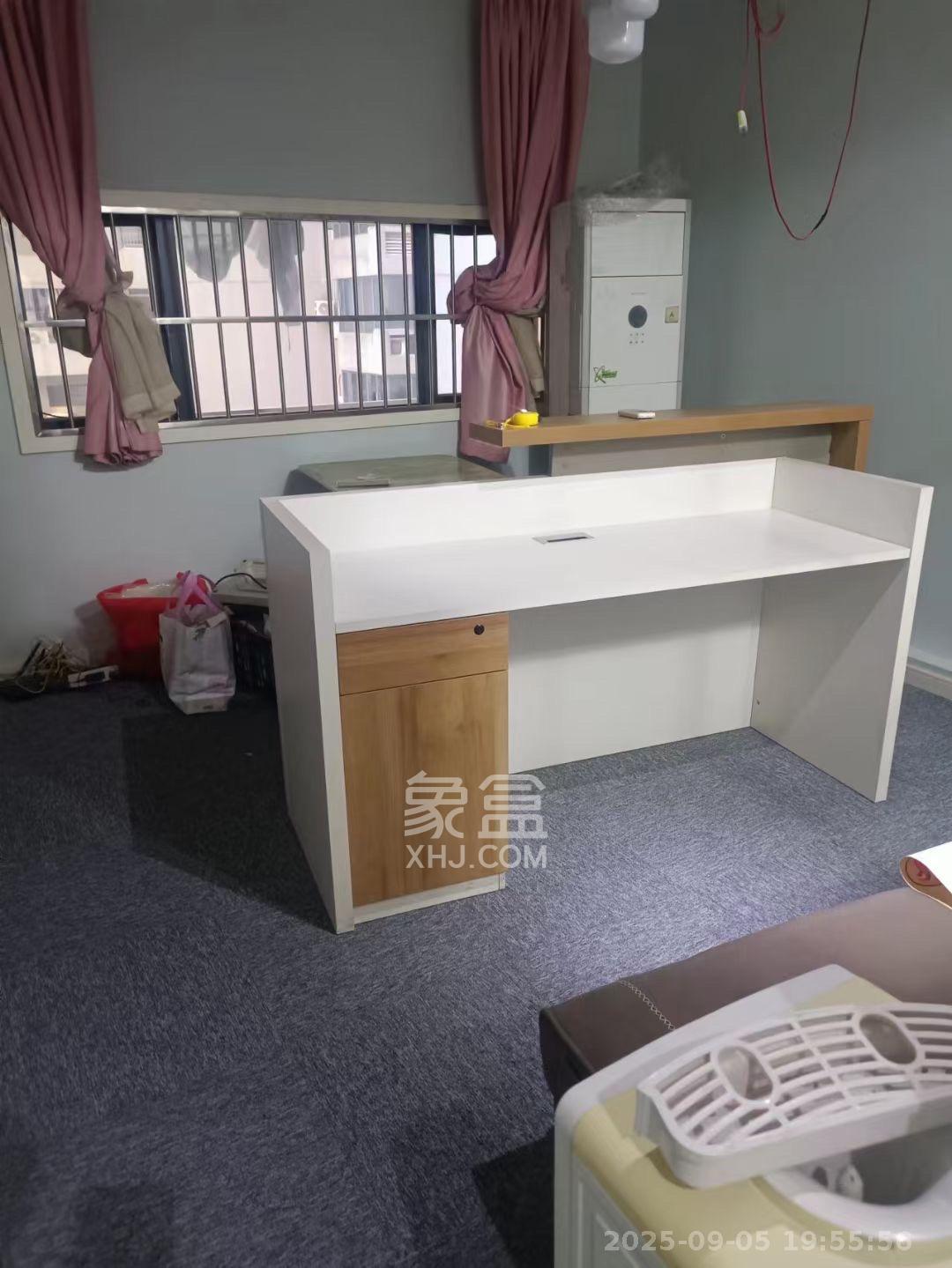 五一大道202(中环壹世界)  2室2厅1卫    3600.0元/月 五一大道202(中环壹世界)  2室2厅1卫    3600.0元/月室内图