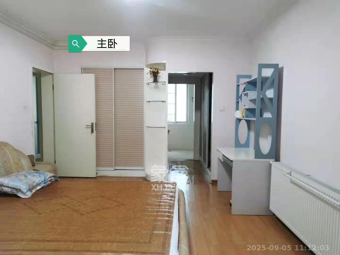 麓山国际实验学校教师公寓宿舍  4室2厅2卫    5000.0元/月 麓山国际实验学校教师公寓宿舍  4室2厅2卫    5000.0元/月室内图