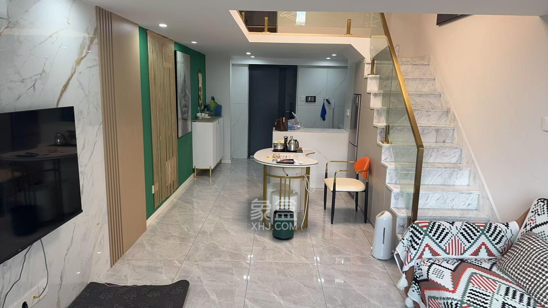 梅溪悦章  2室1厅1卫   2300.00元/月