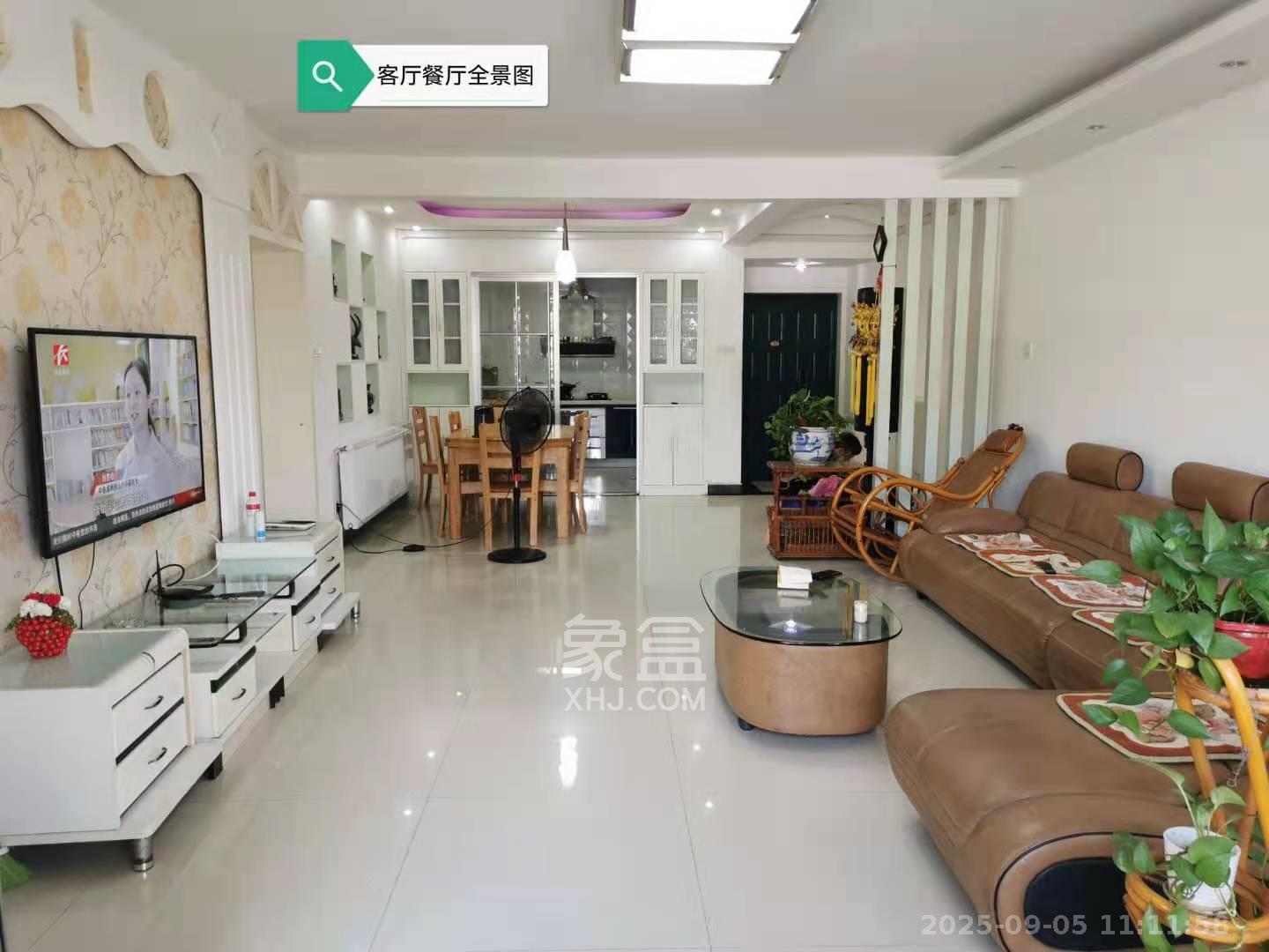 麓山国际实验学校教师公寓宿舍  4室2厅2卫    5000.0元/月 麓山国际实验学校教师公寓宿舍  4室2厅2卫    5000.0元/月