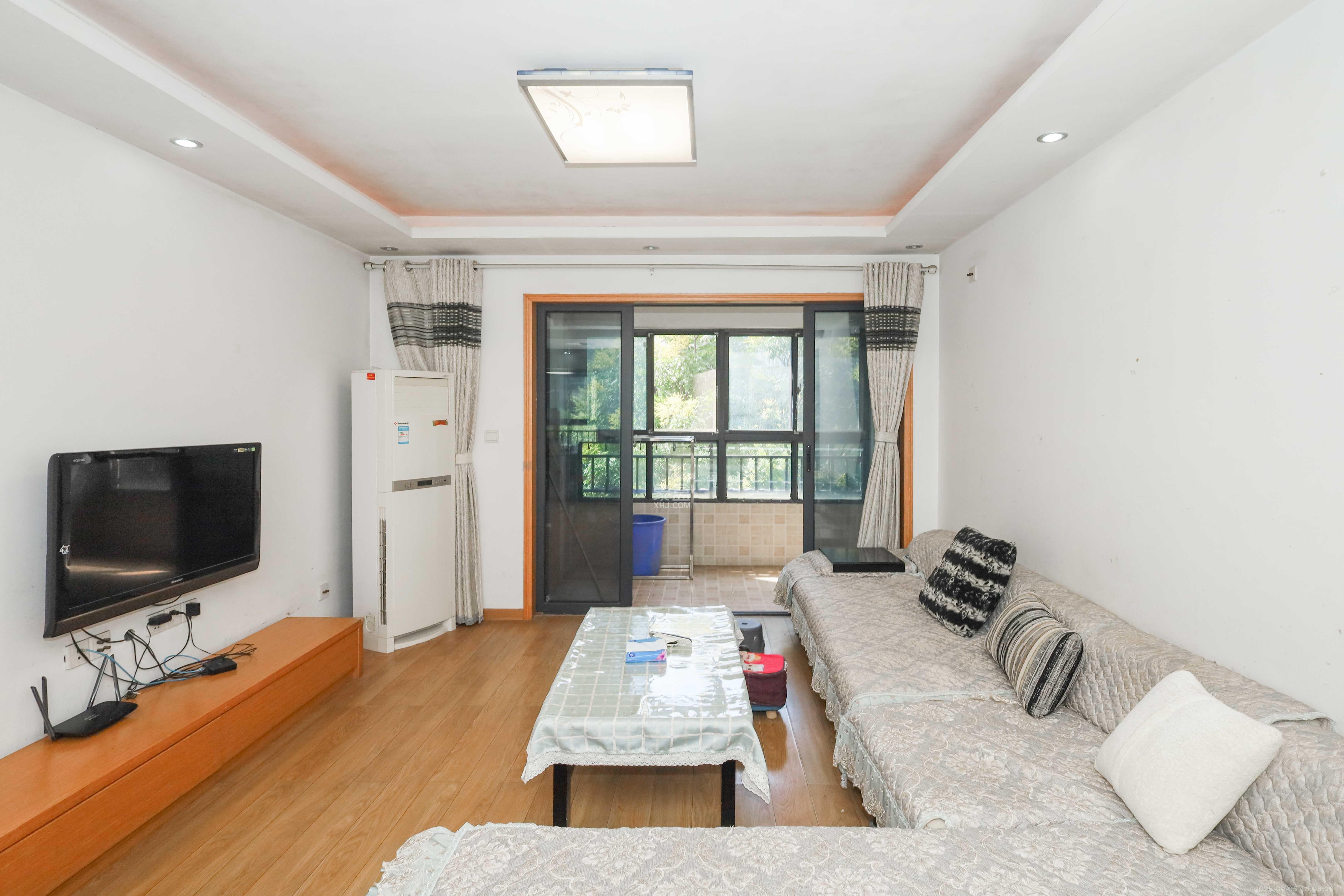 保利麓谷林语A区  3室2厅1卫    88.8万 保利麓谷林语A区  3室2厅1卫    88.8万