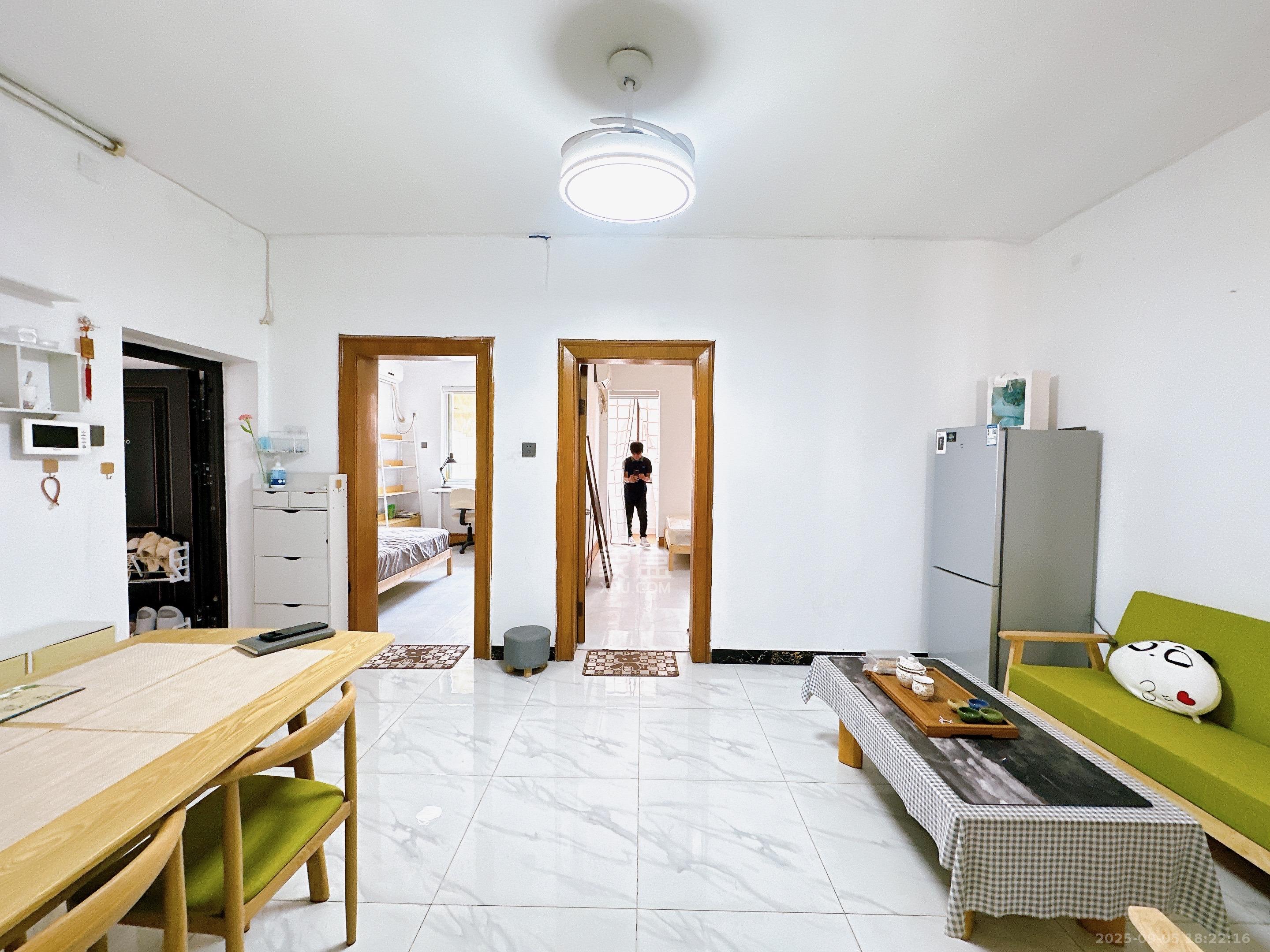 湖南日报宿舍 2室1厅1卫 3000.0元/月 湖南日报宿舍 2室1厅1卫 3000.0元/月室内图