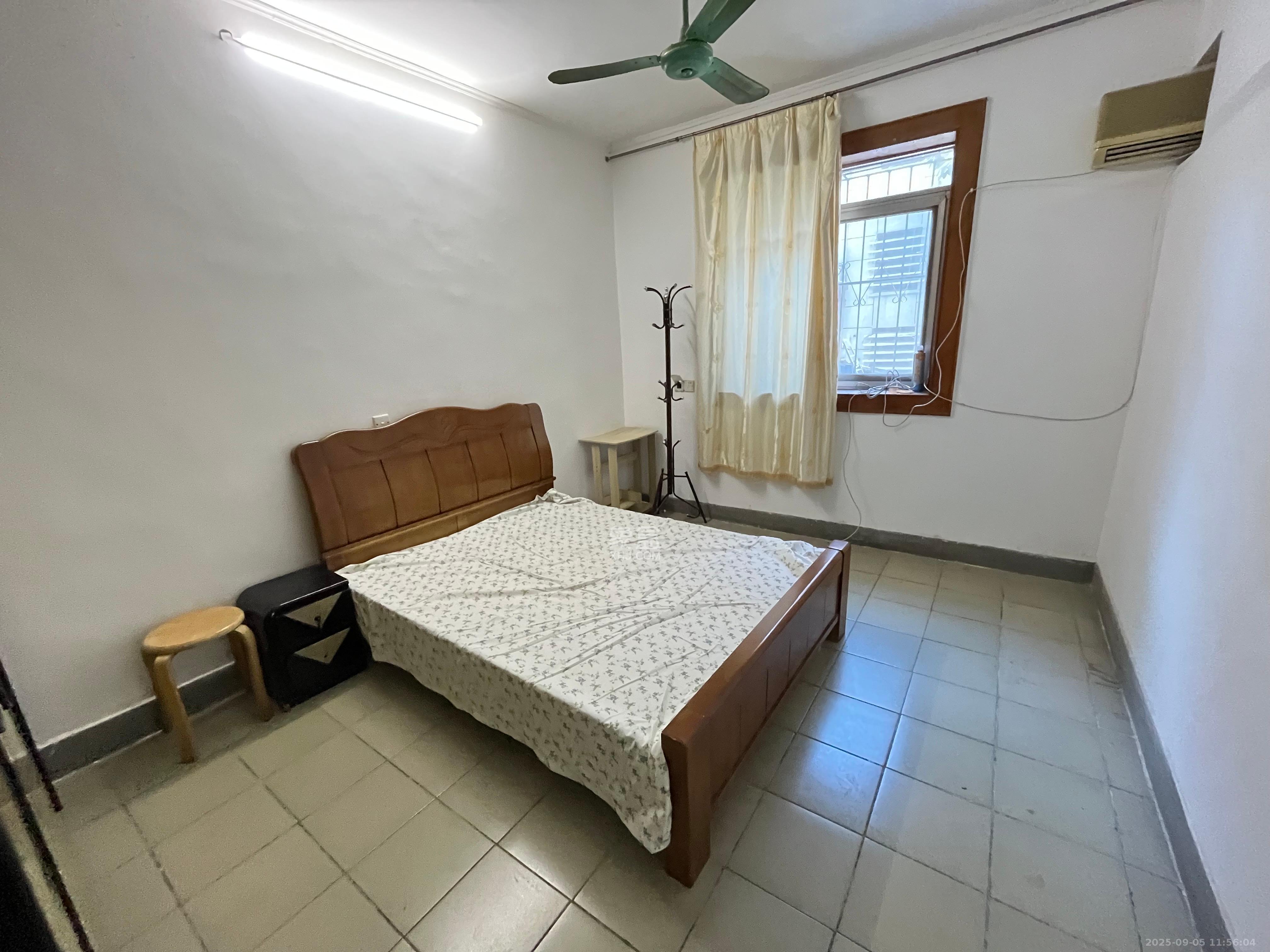 湘图大厦 2室1厅1卫 1300.0元/月 湘图大厦 2室1厅1卫 1300.0元/月室内图