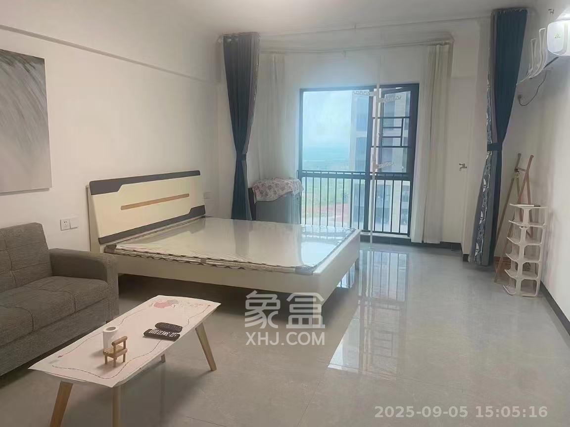 大汉月亮河畔  1室1厅1卫    1100.0元/月 大汉月亮河畔  1室1厅1卫    1100.0元/月