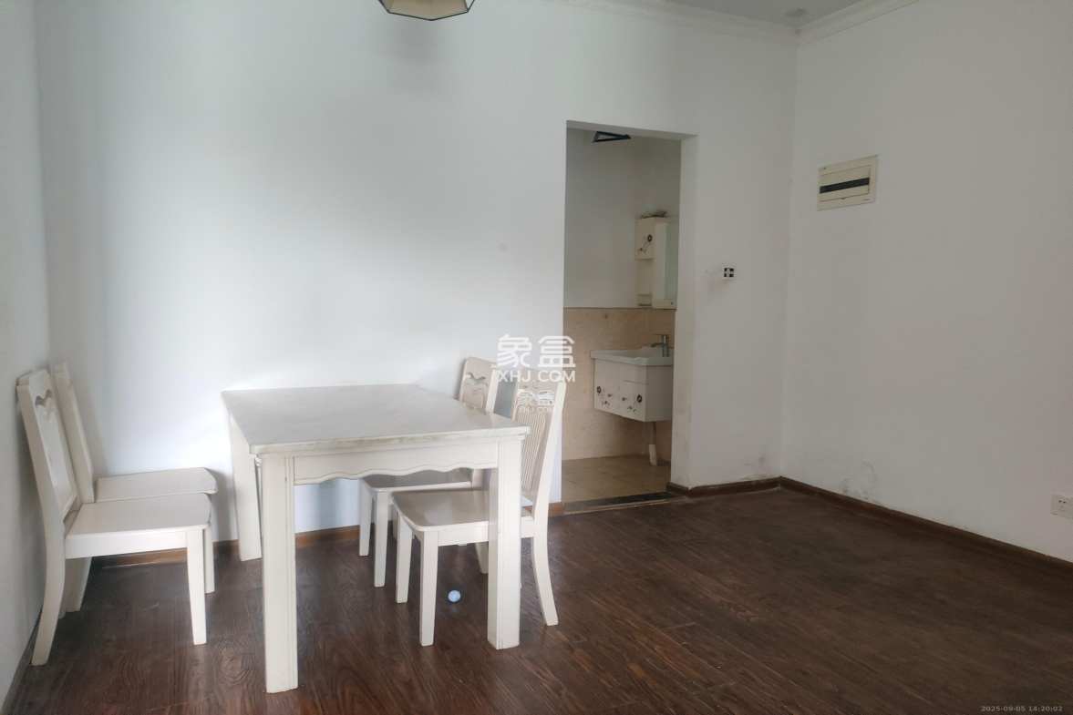 八方小区B区 3室2厅2卫 4000.0元/月 八方小区B区 3室2厅2卫 4000.0元/月室内图