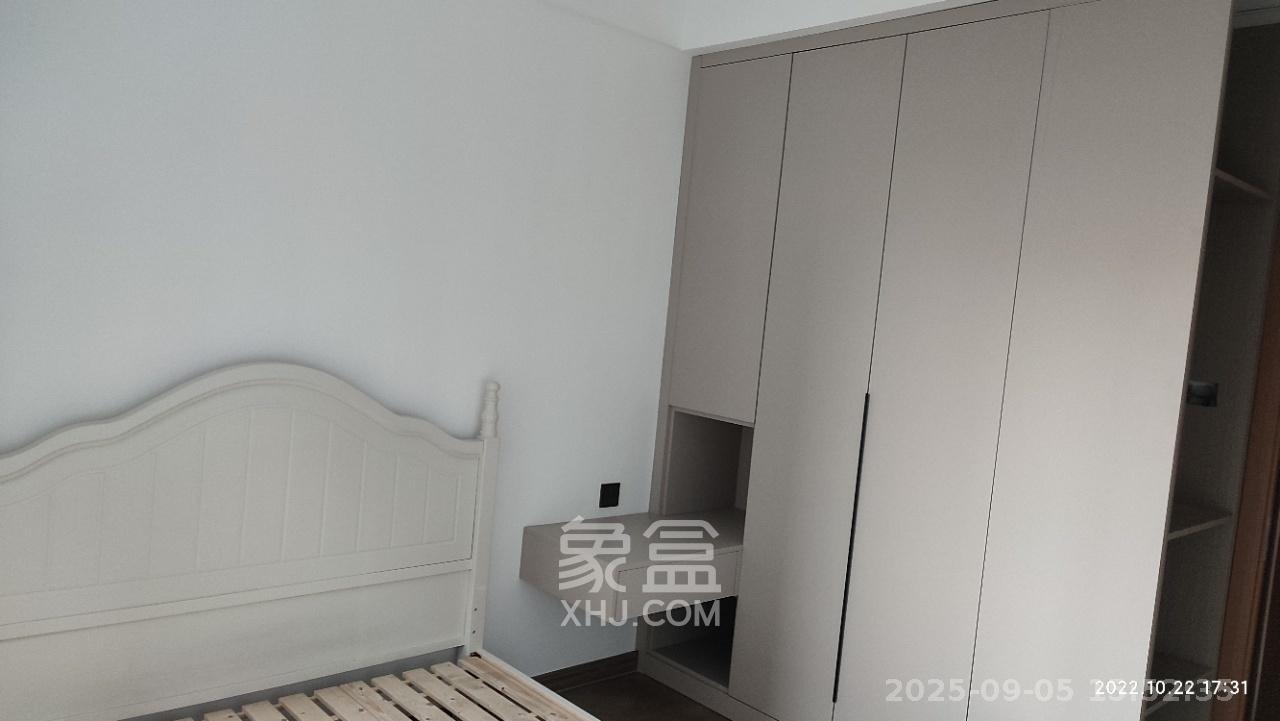 卓越江岸 4室2厅2卫 5000.0元/月 卓越江岸 4室2厅2卫 5000.0元/月室内图