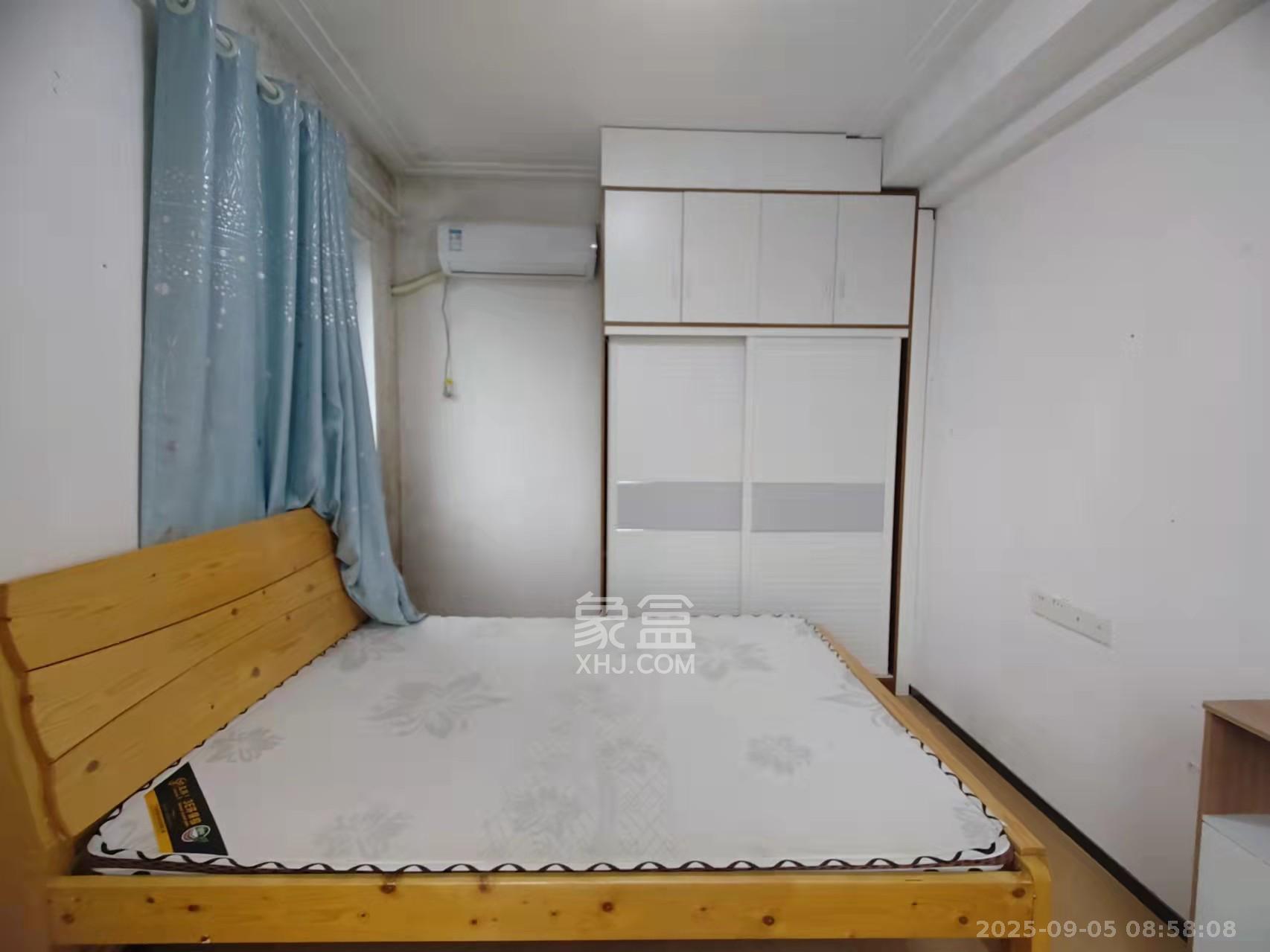 中海新城熙岸（中信新城五期）  1室1厅1卫    1400.0元/月室内图