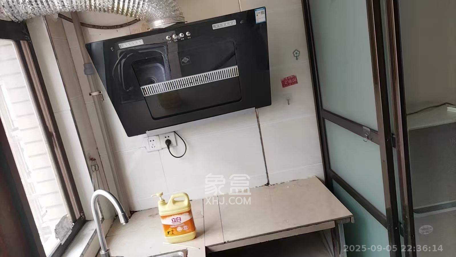 龙塘安置区(龙塘小区) 1室1厅1卫 850.0元/月 龙塘安置区(龙塘小区) 1室1厅1卫 850.0元/月室内图