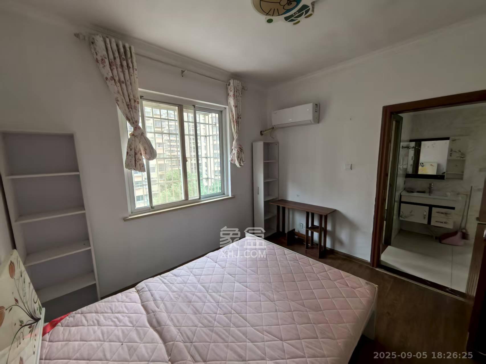 星城新宇黎锦苑 2室2厅1卫 1700.0元/月 星城新宇黎锦苑 2室2厅1卫 1700.0元/月室内图