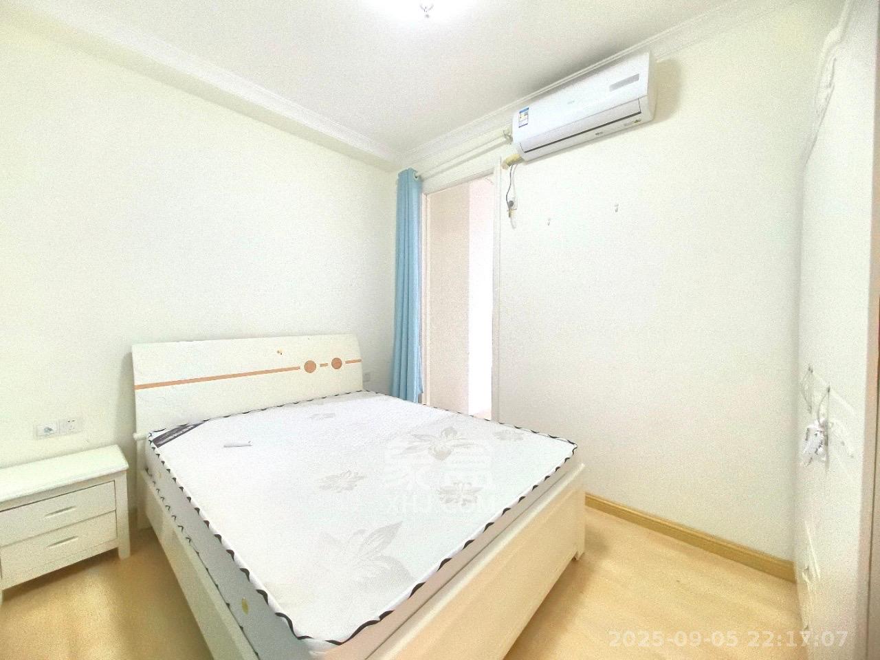 三万英尺 3室2厅1卫 2700.0元/月 三万英尺 3室2厅1卫 2700.0元/月室内图