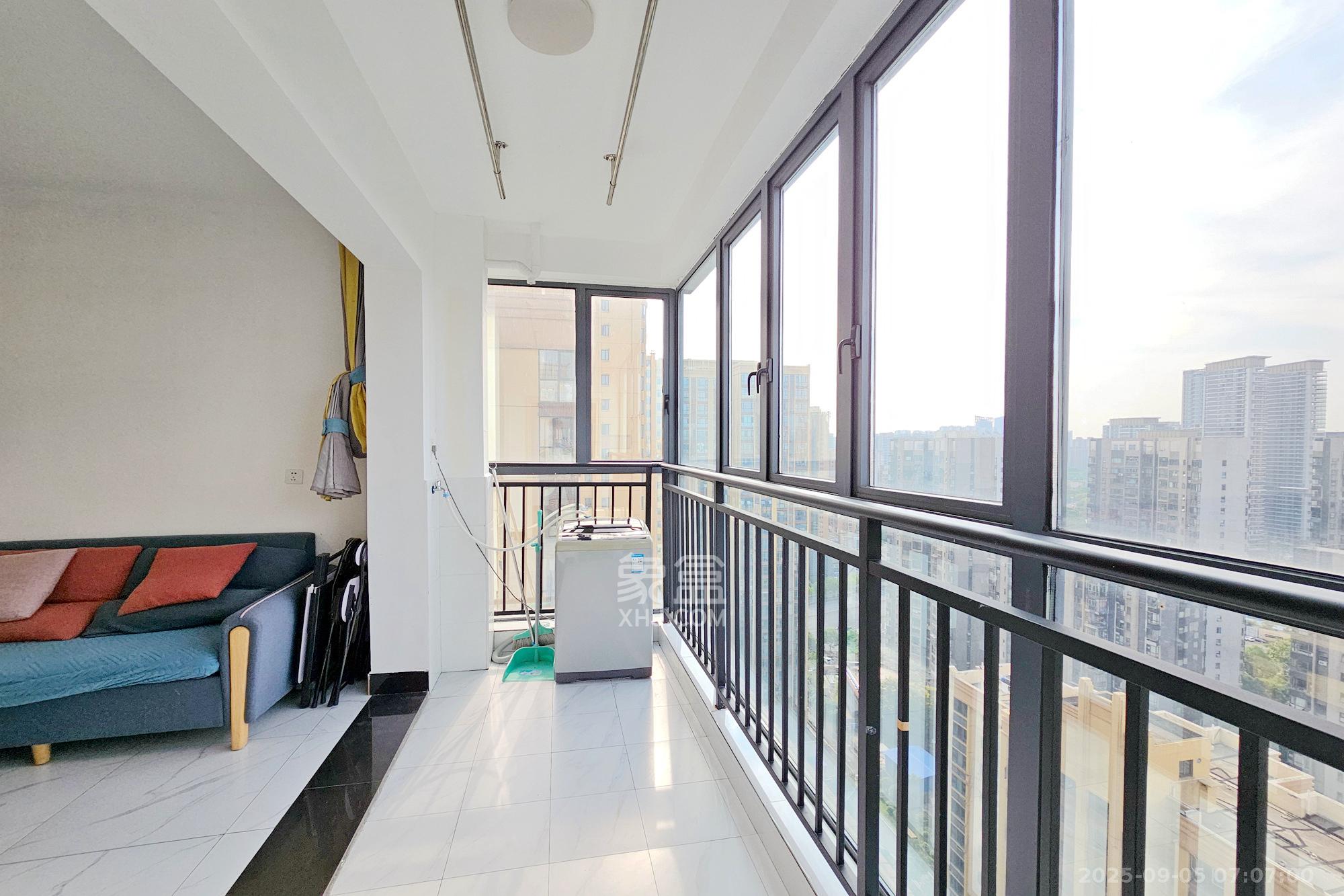 明大佳园  2室1厅1卫    82.0万 明大佳园  2室1厅1卫    82.0万其他