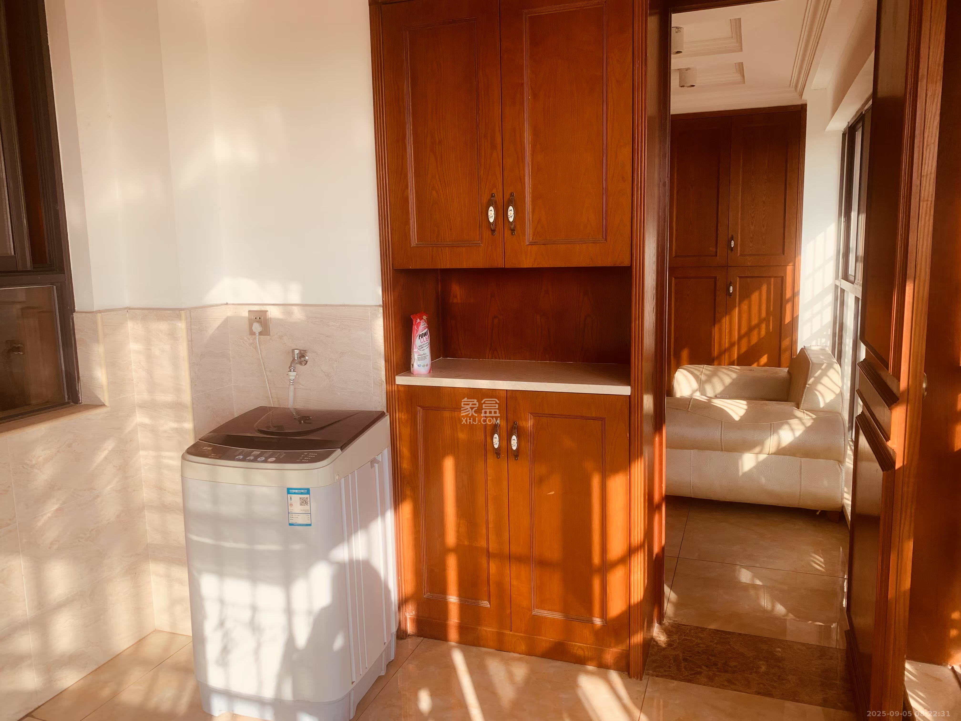 嘉华城(一期) 4室2厅1卫 3000.0元/月 嘉华城(一期) 4室2厅1卫 3000.0元/月室内图