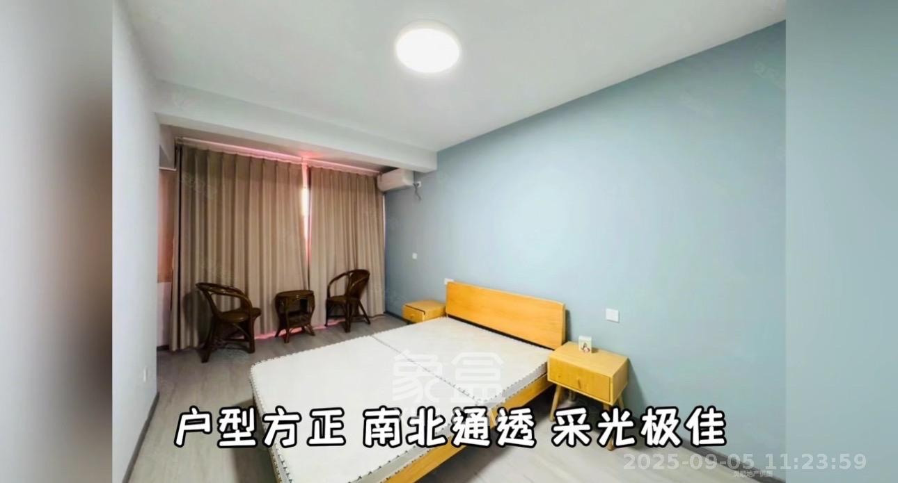 信丰公寓  3室1厅1卫    2500.0元/月 信丰公寓  3室1厅1卫    2500.0元/月室内图