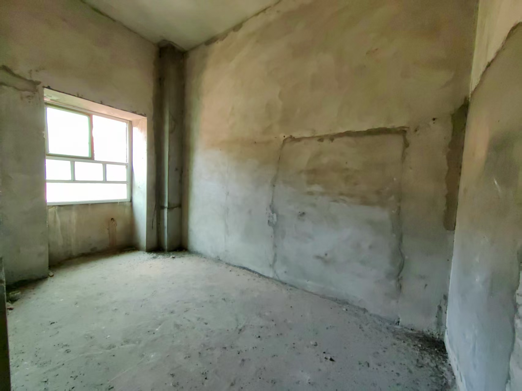 资江新城 8室4厅4卫 56.8万 资江新城 8室4厅4卫 56.8万客厅